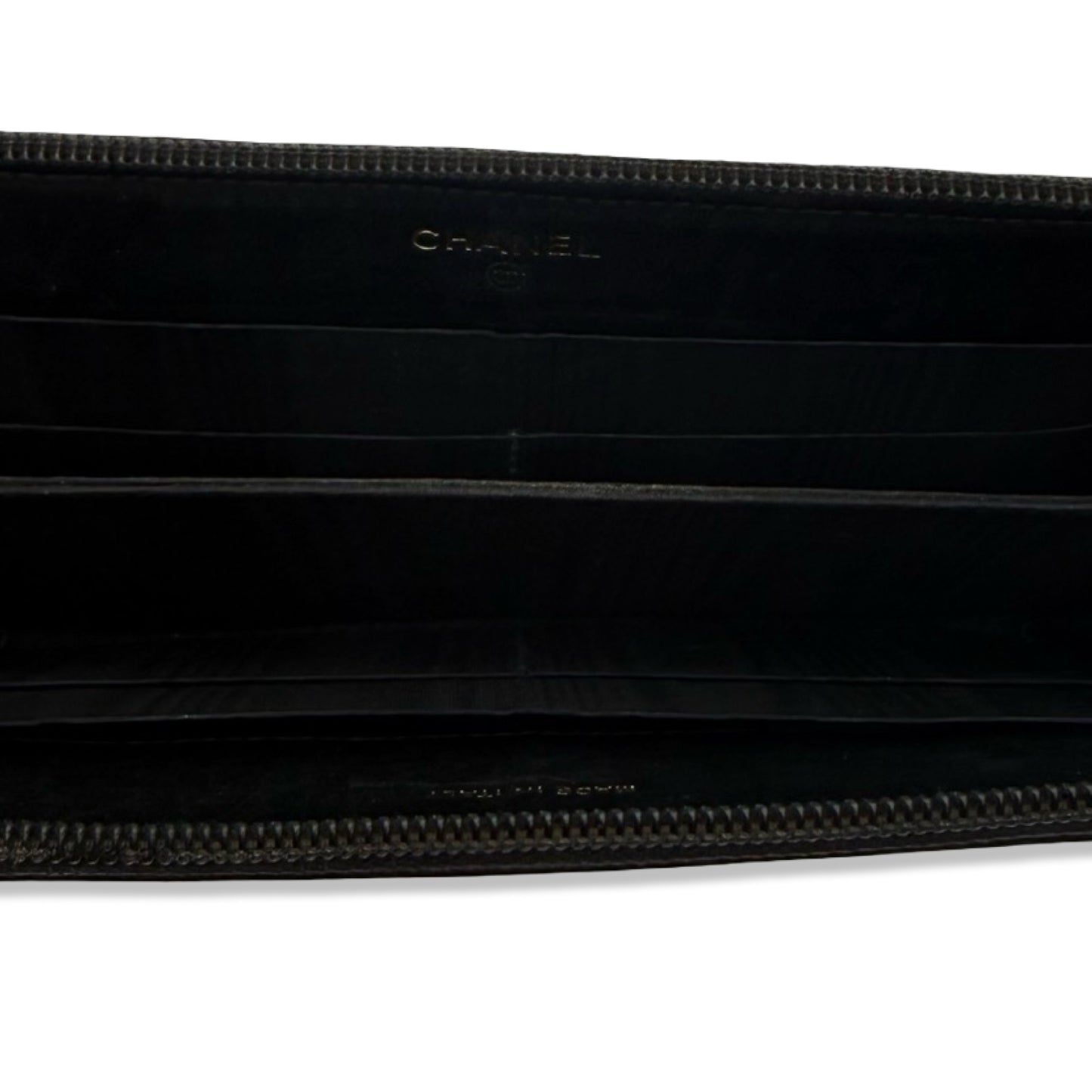 Pre-Owned Chanel Caviar Leather CoCo Mark Wallet - CH1062
