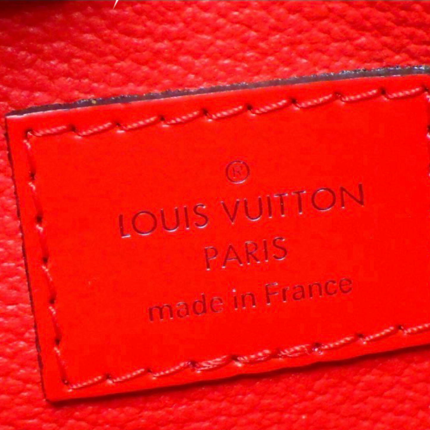 Pre-Owned Louis Vuitton Epi Leather Cosmetic Pouch - LV2035