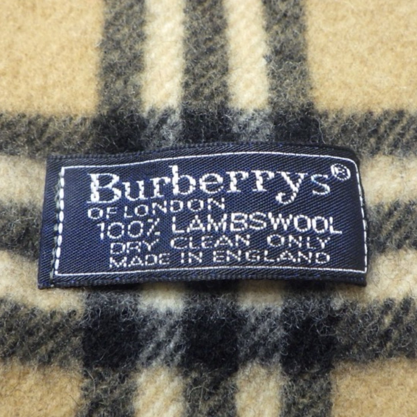 Pre-Owned Burberry House Check Lambswool Scarf - BB1047