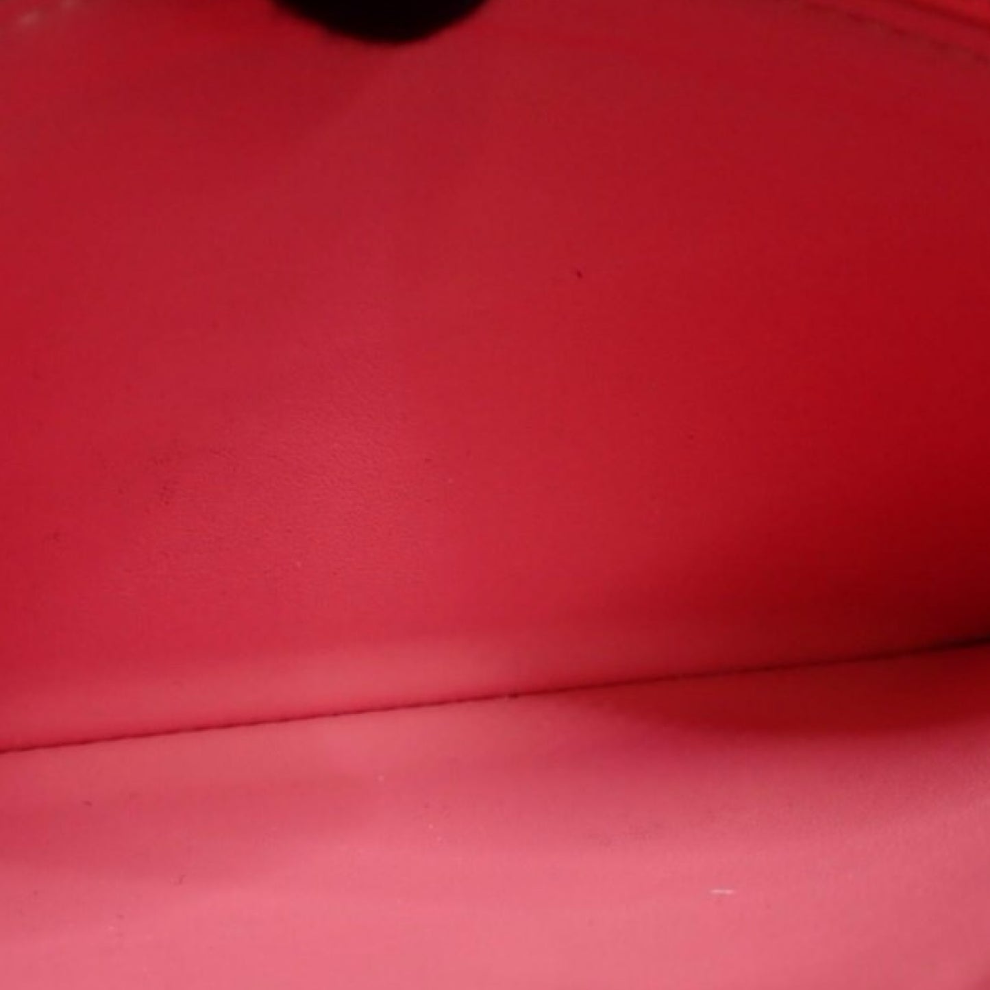 Pre-Owned Louis Vuitton Barbie Pink Vernis Zippy Wallet - LV1345
