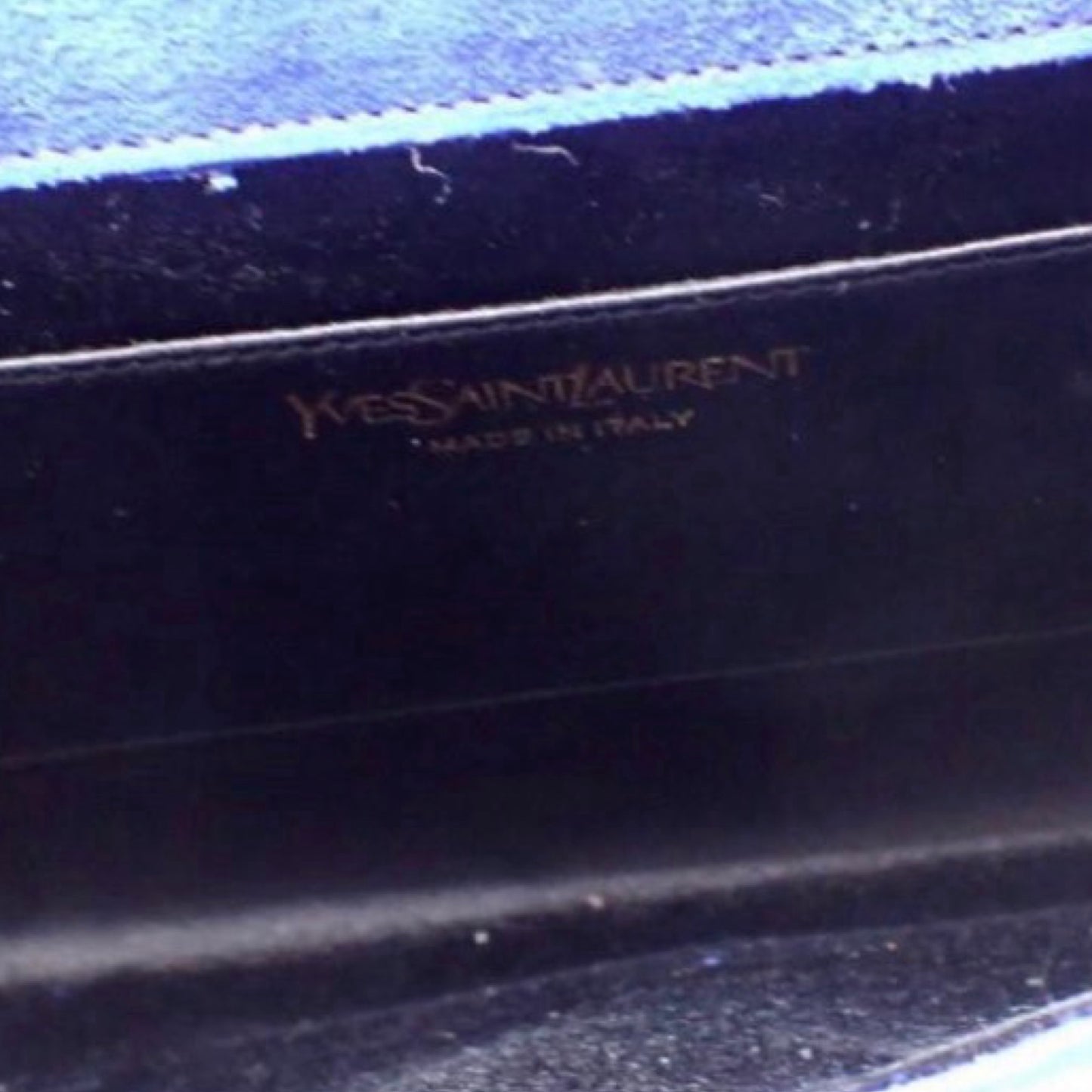 Pre-Owned Yves Saint Laurent Leather Clutch - YSL1038