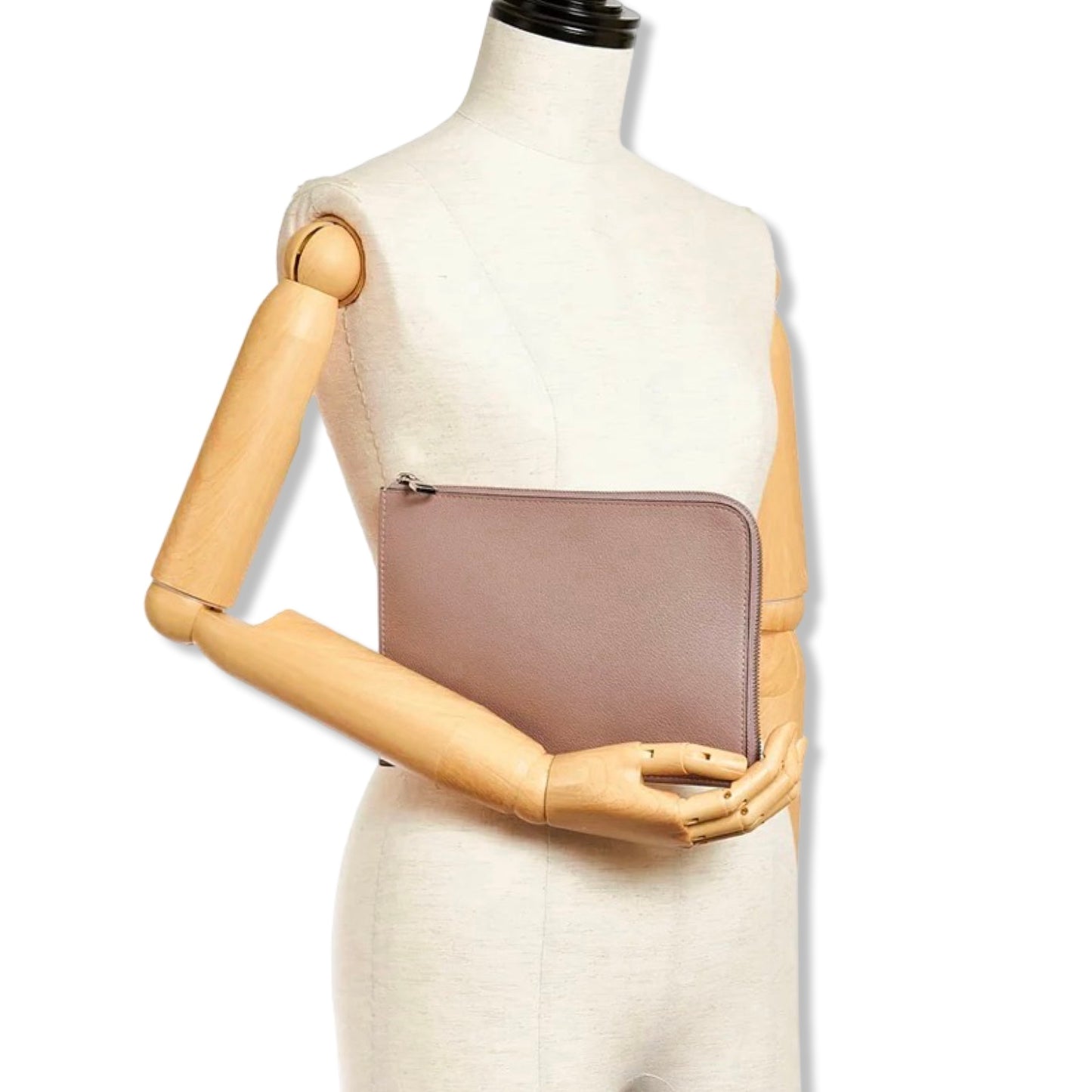 Pre-Owned Louis Vuitton Taurillon Leather Pochette Jour PM - LV2055