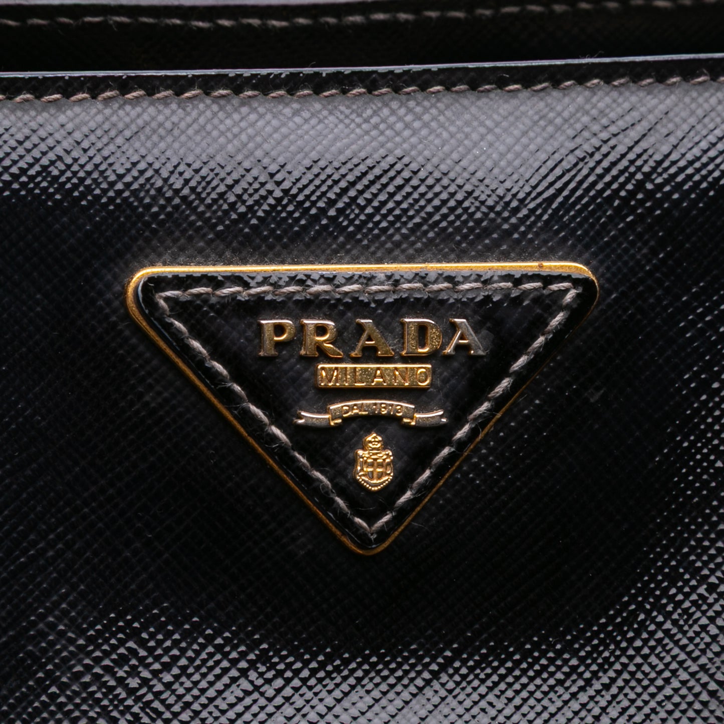 Pre-Owned Prada Large Saffiano Vernice Leather Galleria Tote - P1017