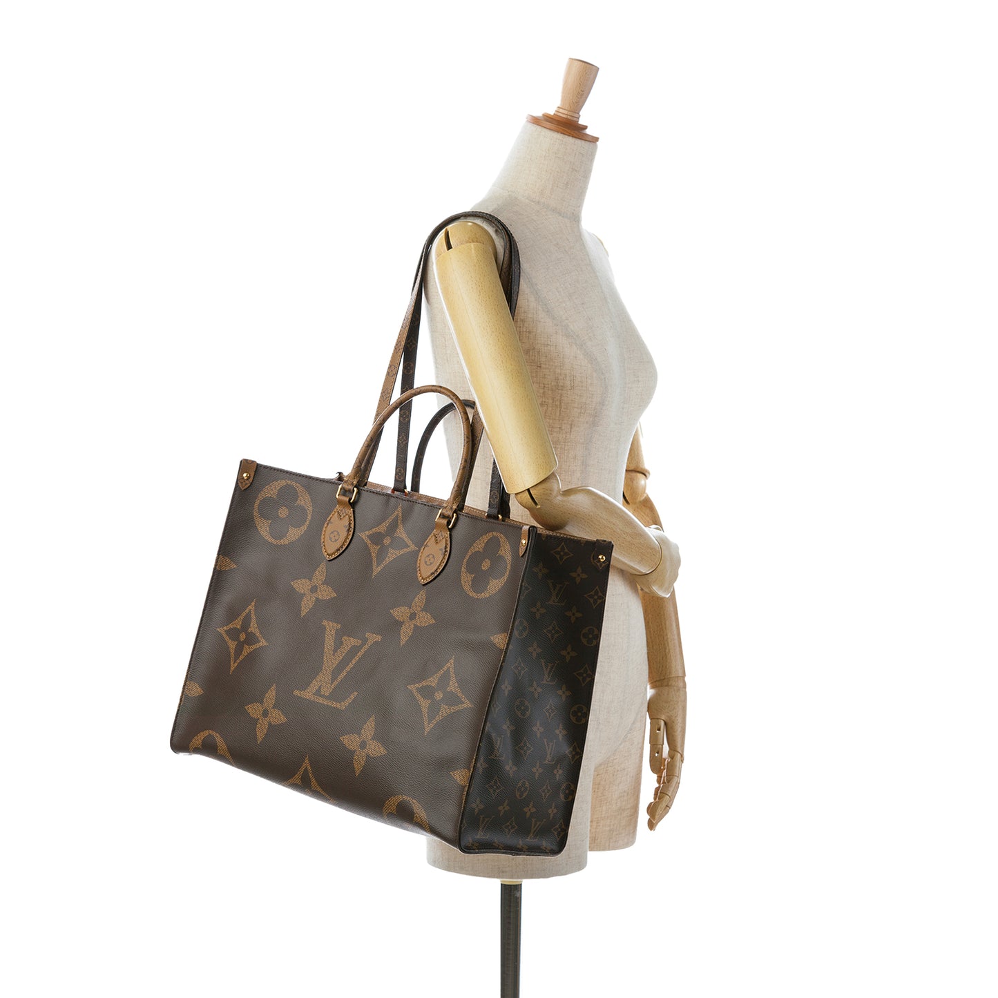 Pre-Owned Louis Vuitton Monogram Reverse Giant Canvas OnTheGo GM - LV1306
