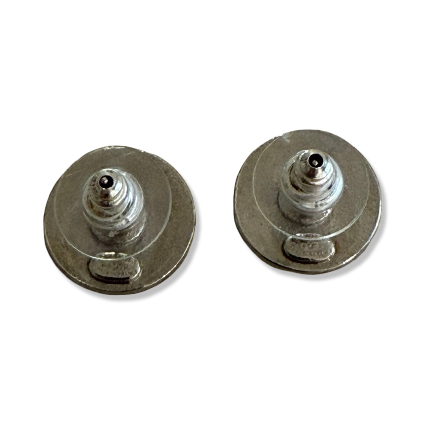 Pre-Owned Chanel Silver Round Pierced Earrings - CH1041