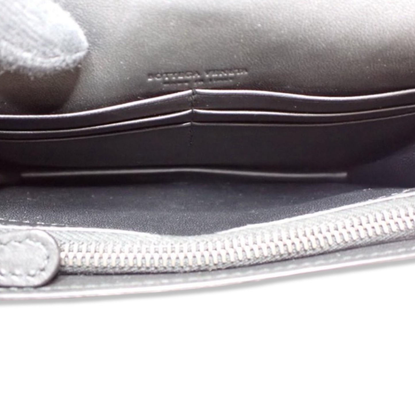 Pre-Owned Bottega Veneta Leather Intrecciato Chain Wallet - BV1006