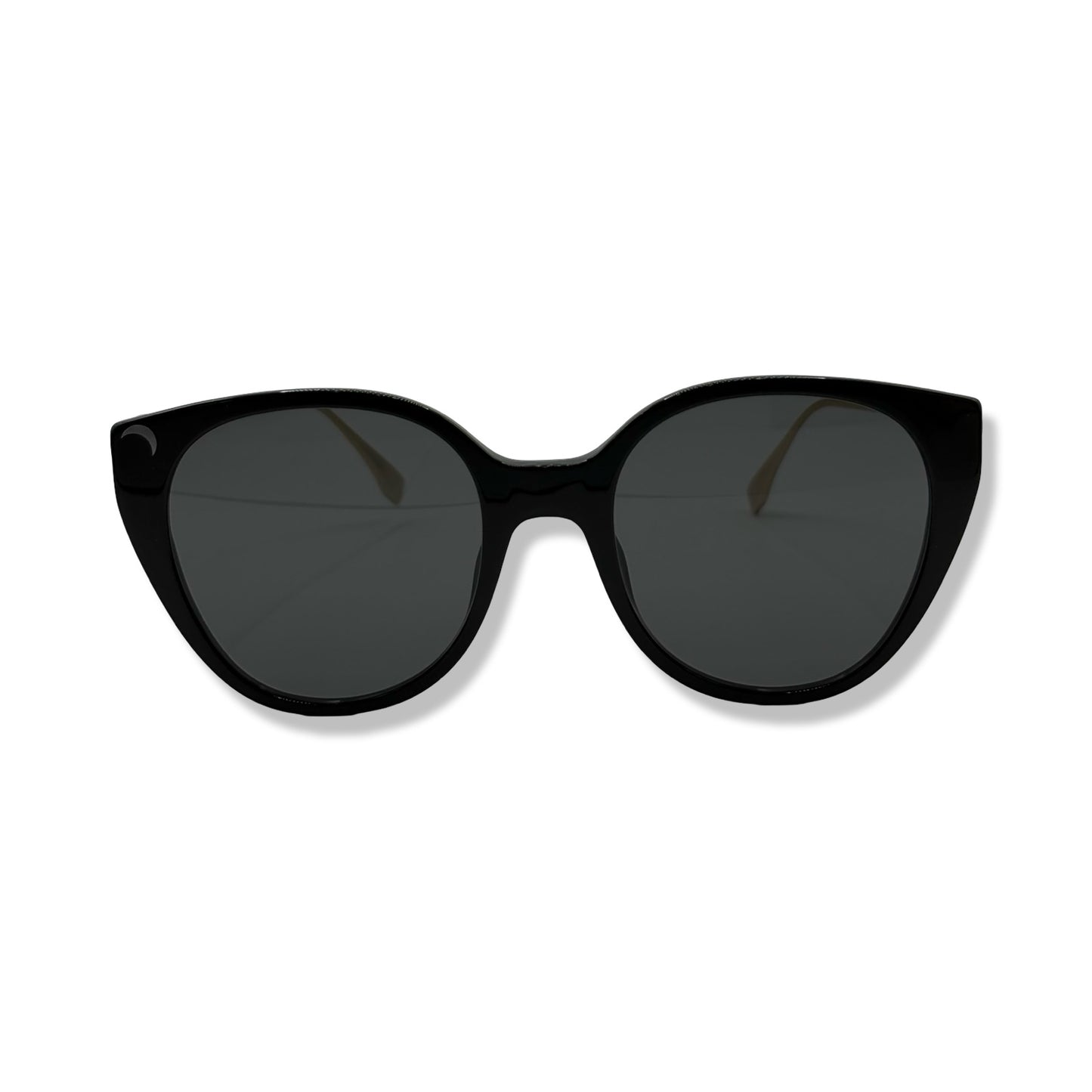 Pre-Owned Fendi Sunglasses - FEN1020