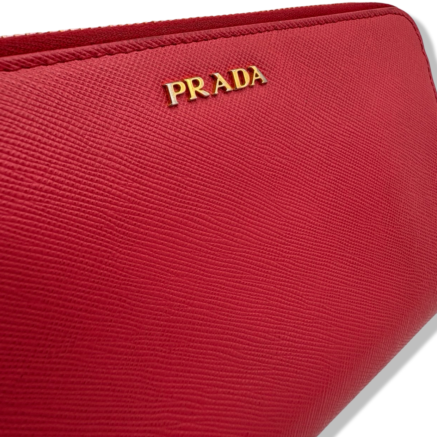 Pre-Owned Prada Saffiano Leather Zip Around Wallet - P1039