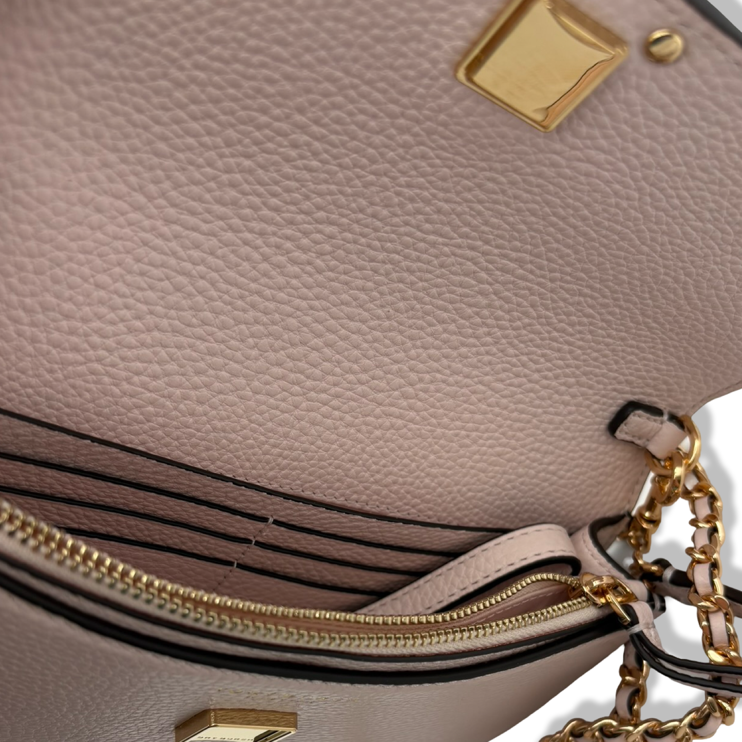 Pre-Owned Tory Burch Women's Britten Chain Wallet with Wristlet (Delicate Pink) - B0F4NZ8T4P