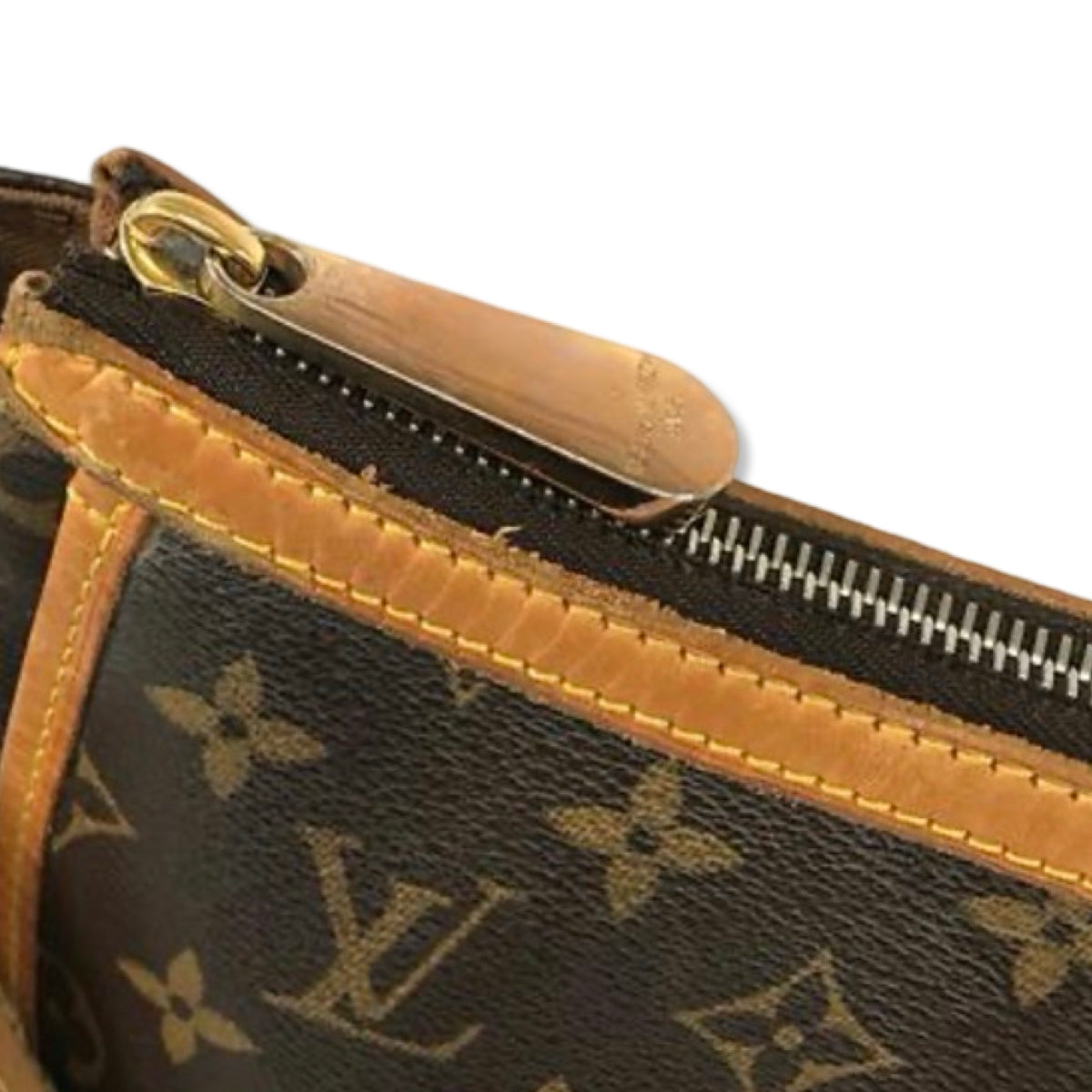 Pre-Owned Lous Vuitton Monogram Canvas Tulum GM Shoulder Bag - LV1686