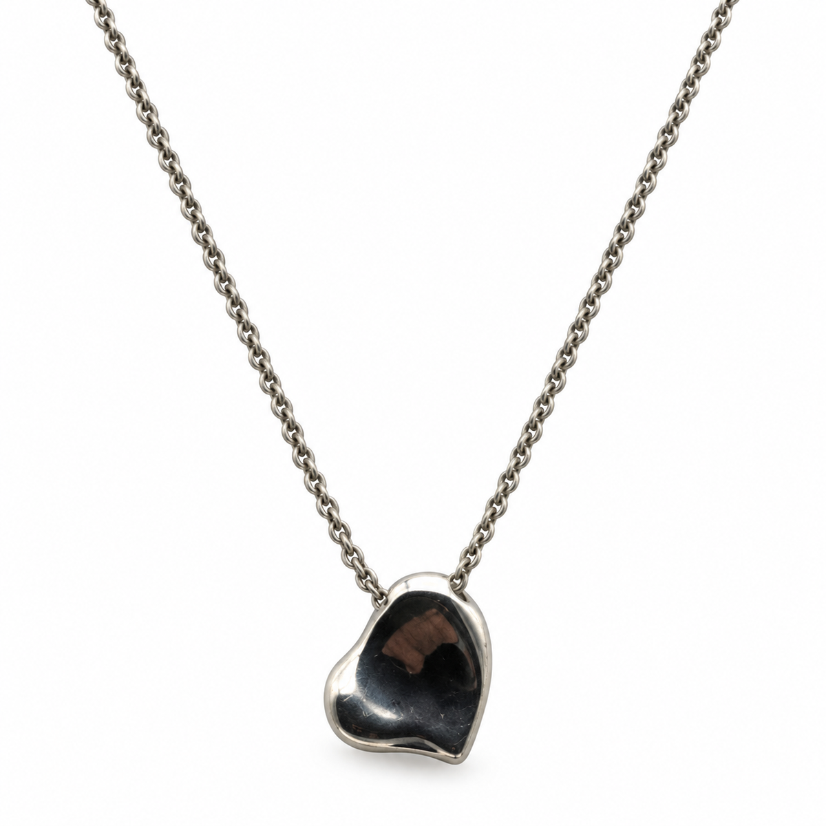 Pre-Owned Tiffany & Co. Elsa Peretti Full Heart Pendant - TIF1073