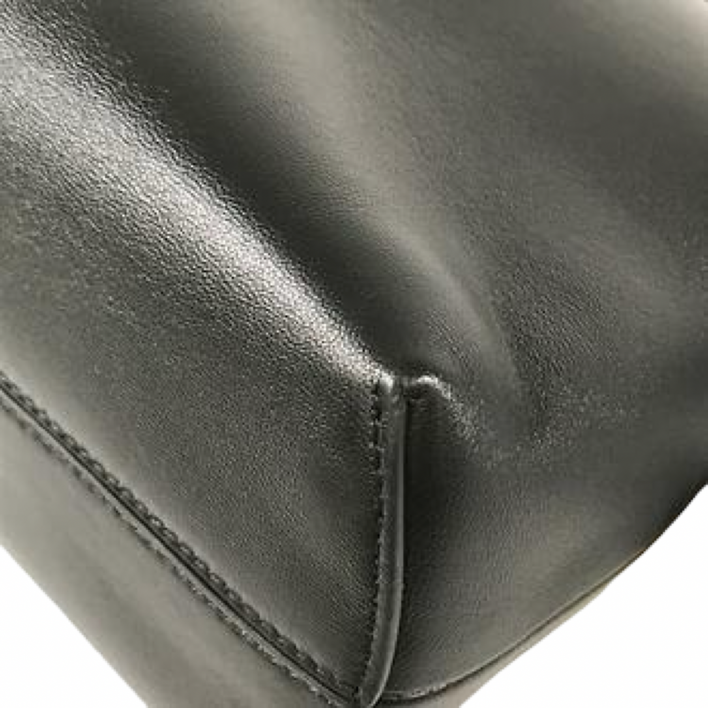 Pre-Owned Fendi Leather First Medium Shoulder Bag - FEN1036