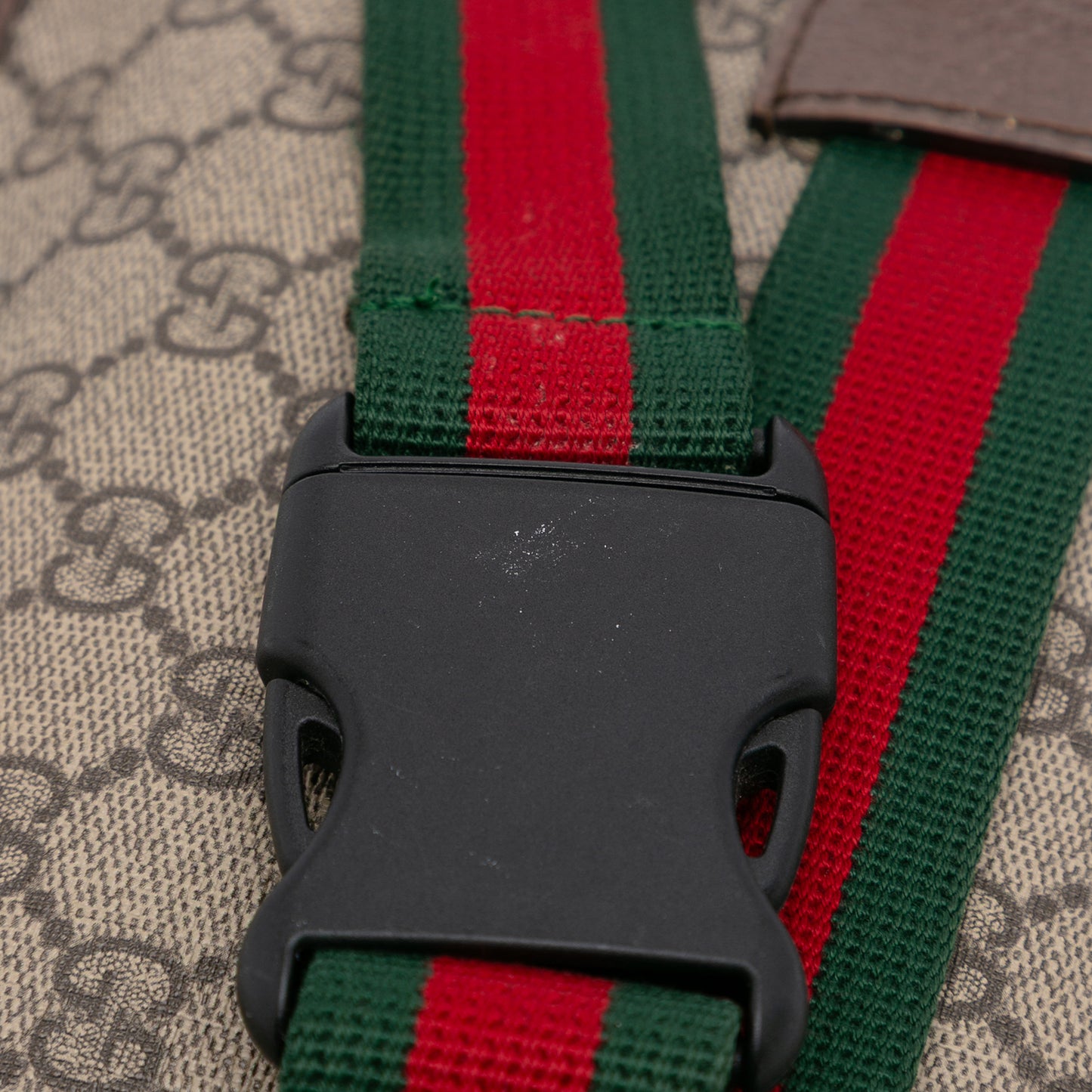 Pre-Owned Gucci Supreme Canvas Neo Vintage Belt Bag - G1080
