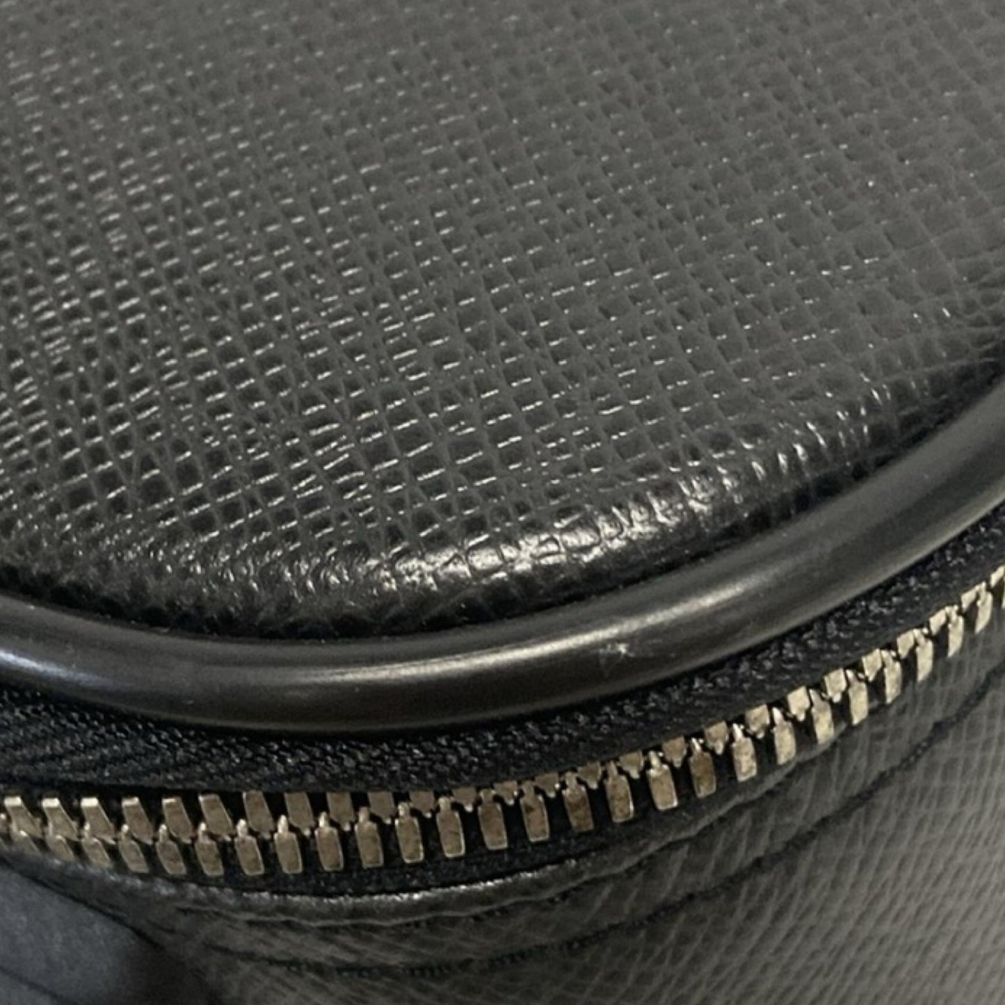 Pre-Owned Taiga Leather Ardoise Pegase 45 Suitcase - LV1369