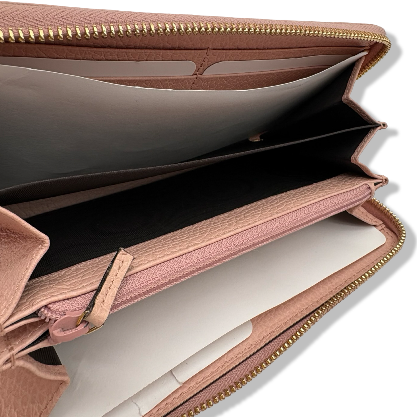 Pre-Owned Gucci Leather Zip Around Pink Wallet - G1187