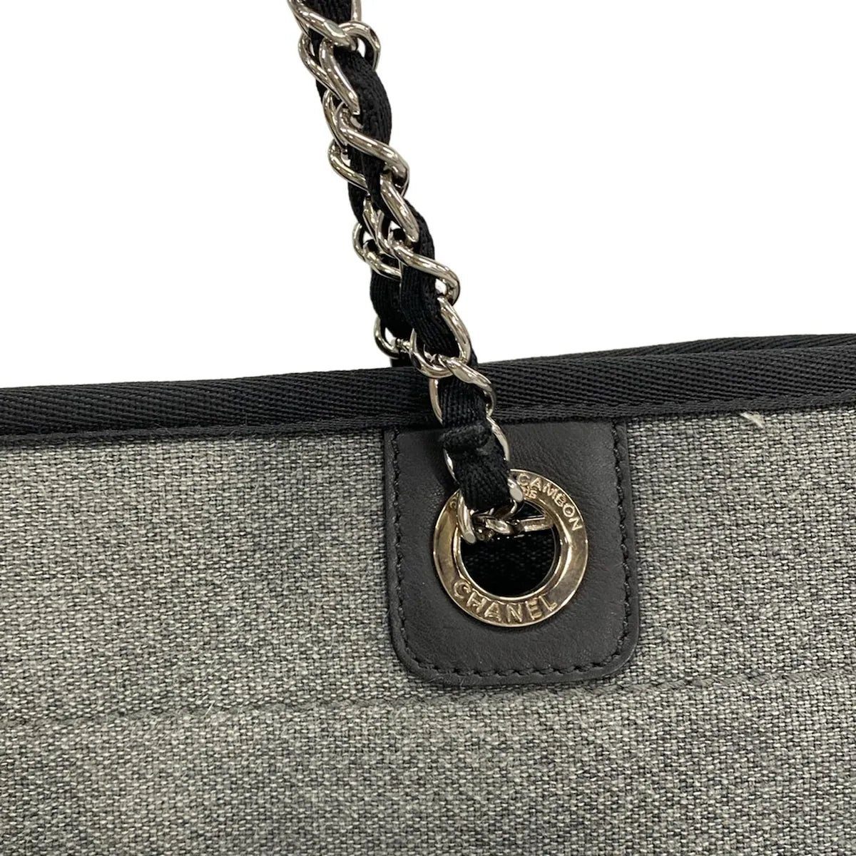 Pre-Owned Chanel Deauville MM Canvas and Leather Tote Bag Gray - CH1046