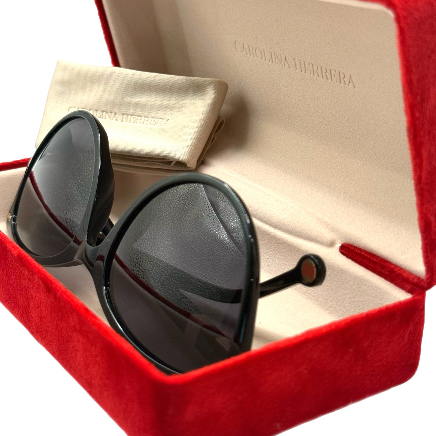 Pre-Owned Carolina Herrera Sunglasses - CAR1002
