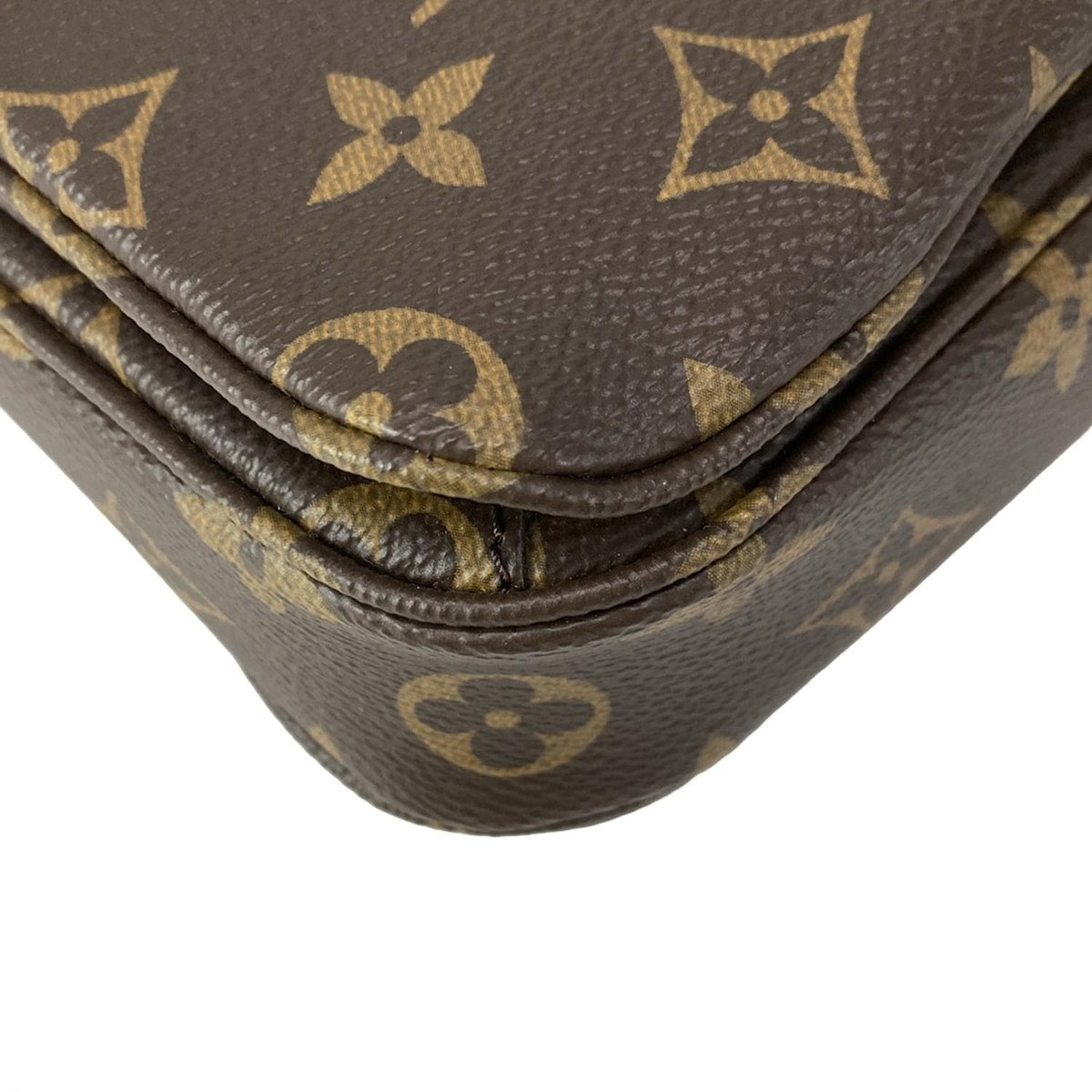 Pre-Owned Louis Vuitton Monogram Canvas Pochette Metis Crossbody - LV1653