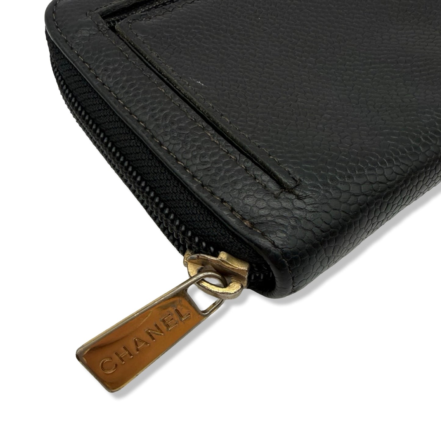 Pre-Owned Chanel Caviar Leather CoCo Mark Wallet - CH1062