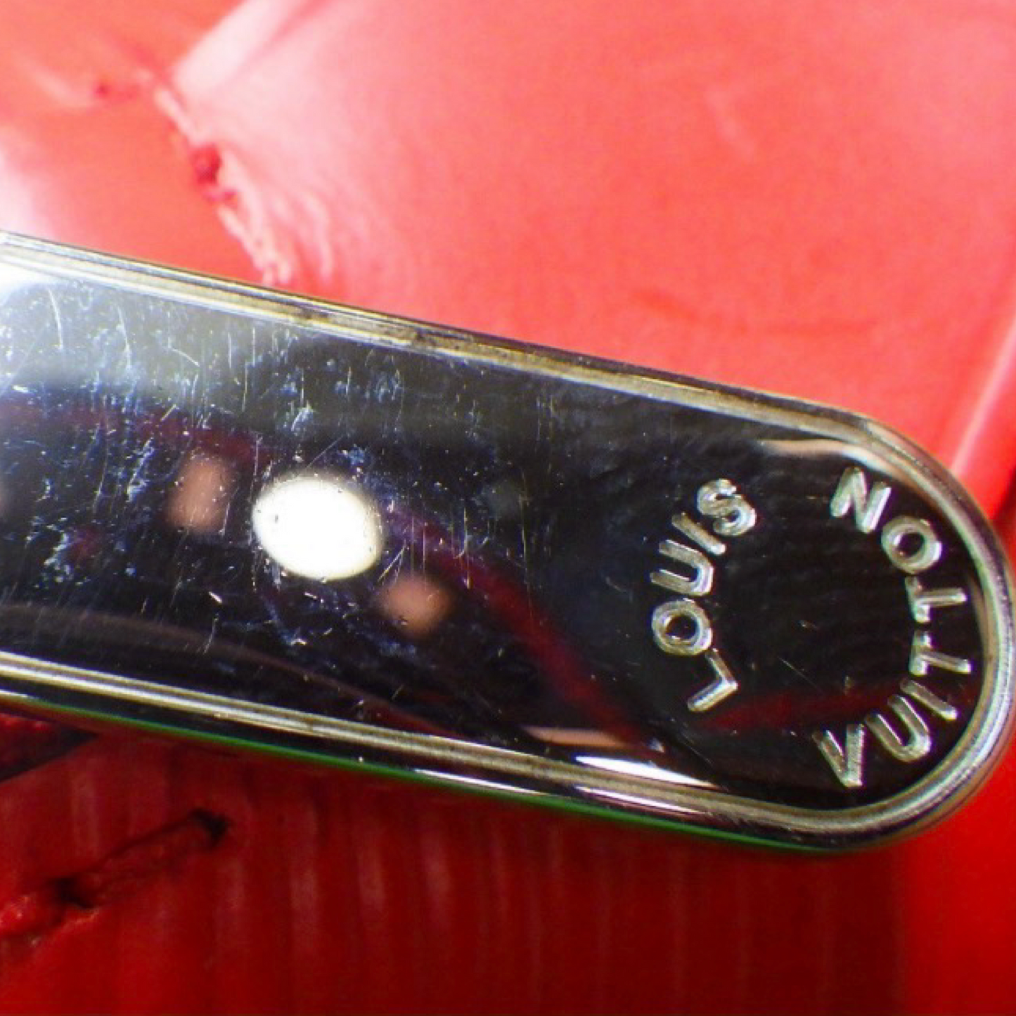 Pre-Owned Louis Vuitton Epi Leather Cosmetic Pouch - LV2035