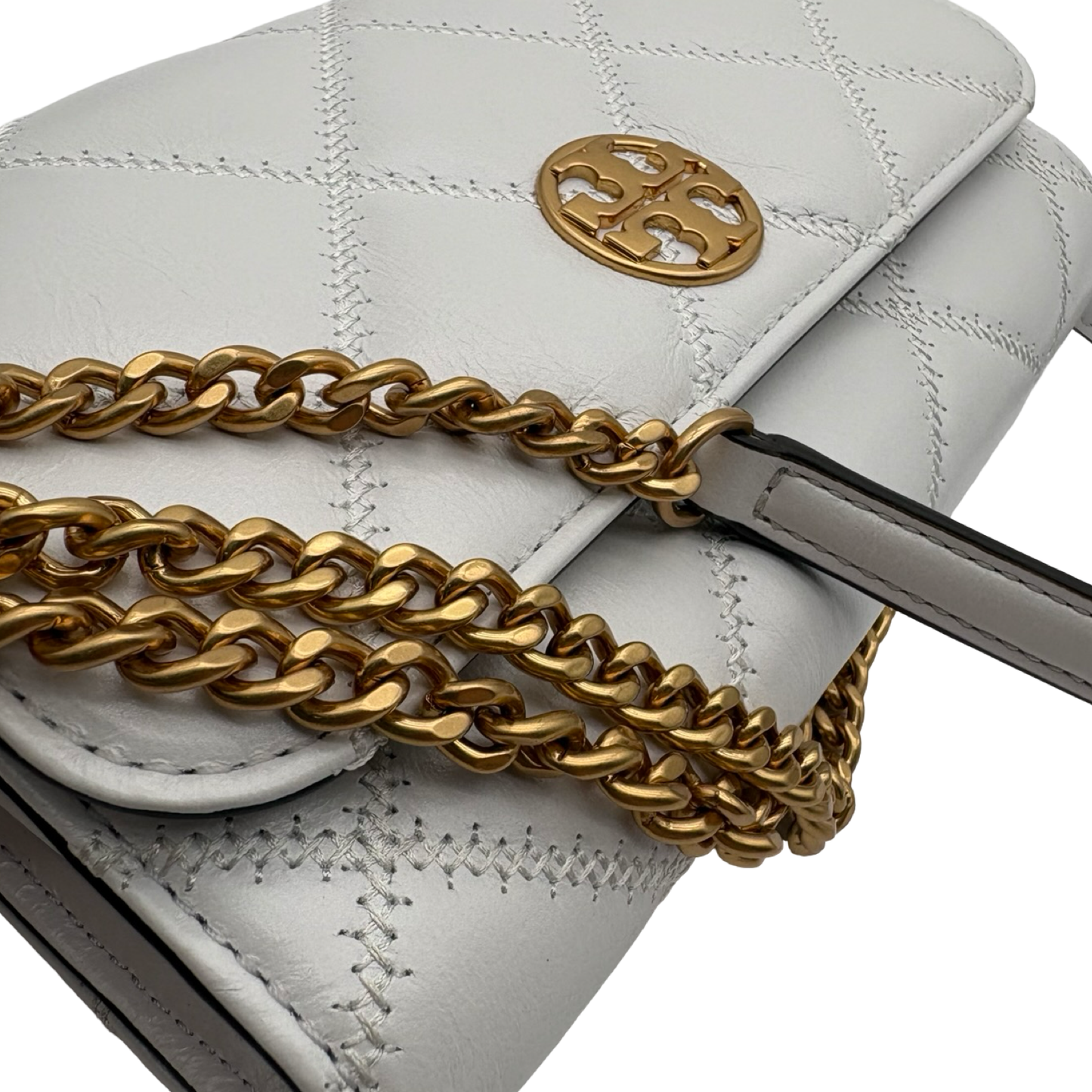 Pre-Owned Tory Burch Women's Willa Glazed Chain Wallet (Blanc) - B0F52Z8KRT