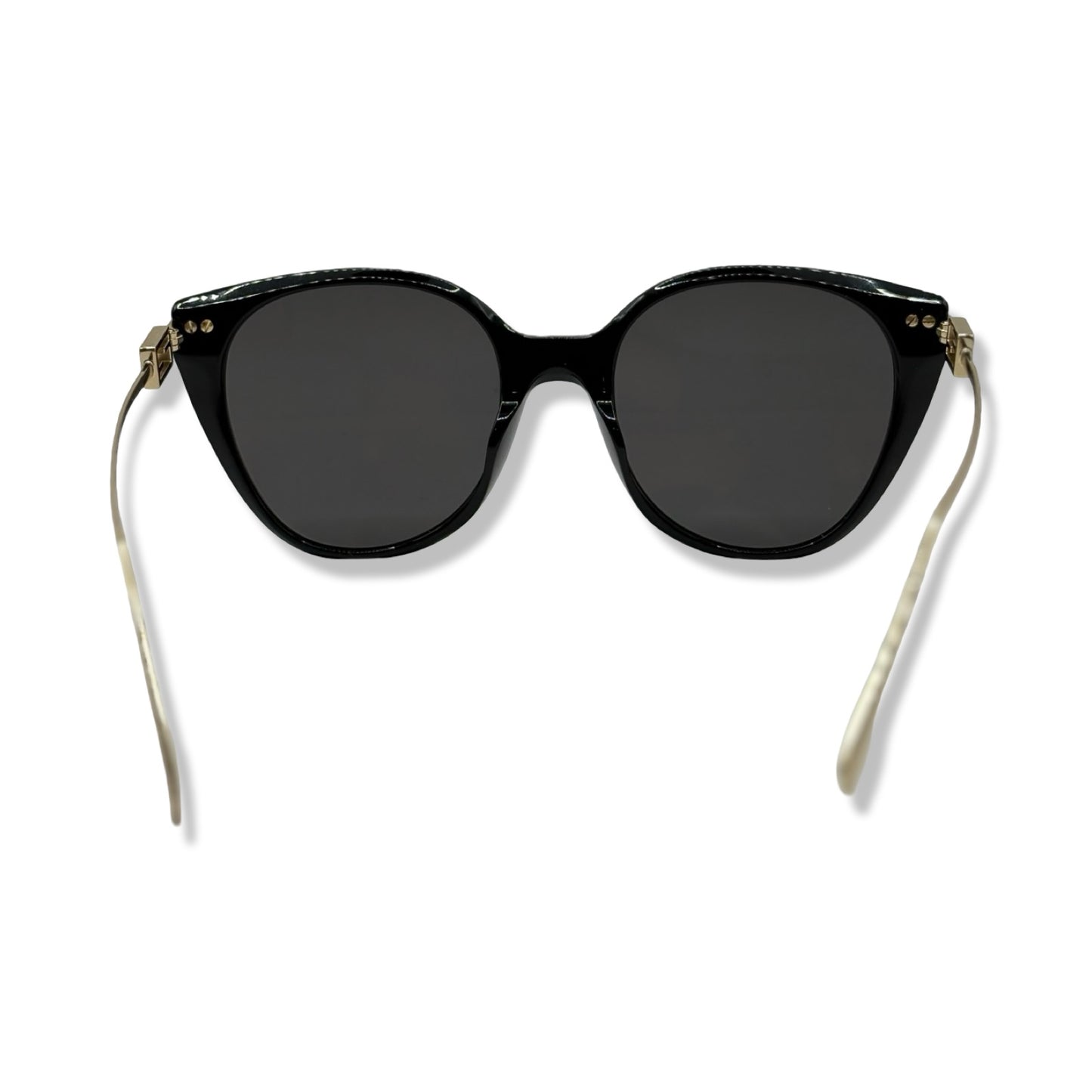 Pre-Owned Fendi Sunglasses - FEN1020