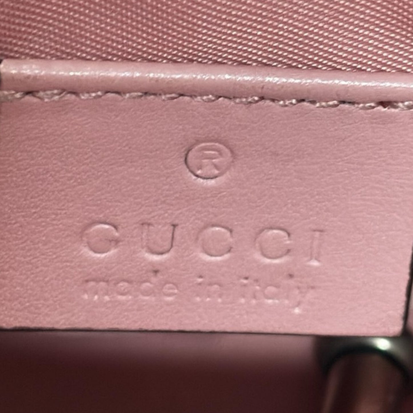 Pre-Owned Gucci Leather Marmont Pink Pouch - G1091