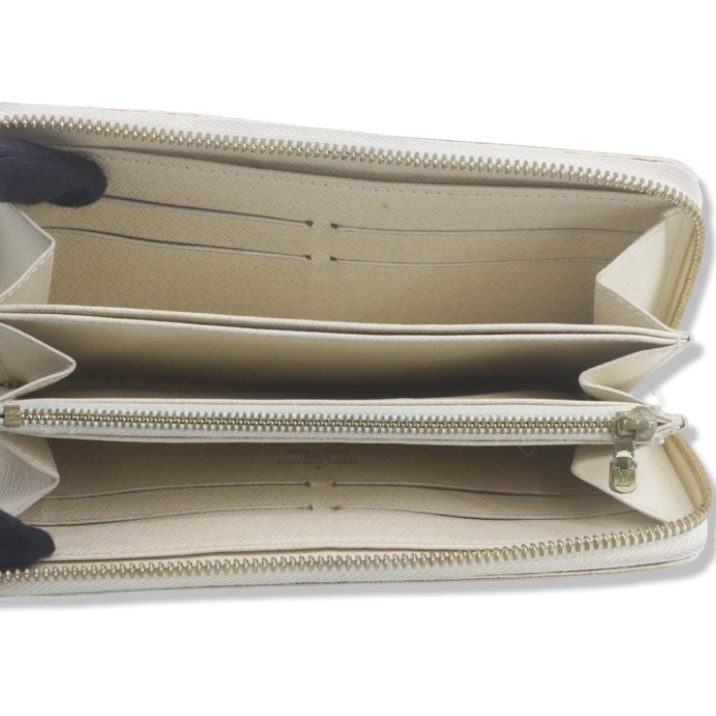 Pre-Owned Louis Vuitton Damier Azur Canvas Zippy Wallet - LV1592