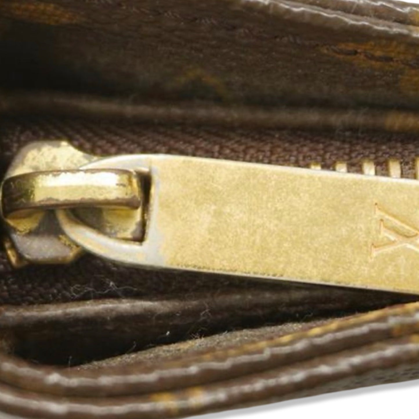 Pre-Owned Louis Vuitton Monogram Canvas Looping GM - LV1476