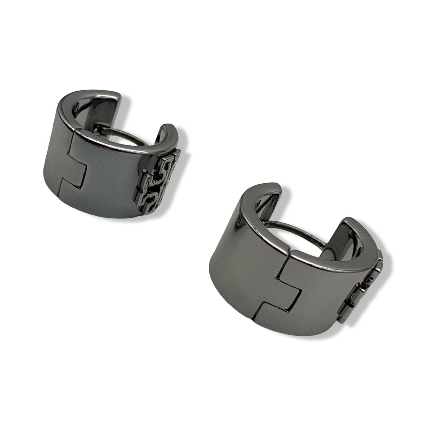 Pre-Owned Tory Burch Women's Britten Huggie Small & Wide Hoop with Double T Logo (Silver - 022) - B0B1LHDC5L