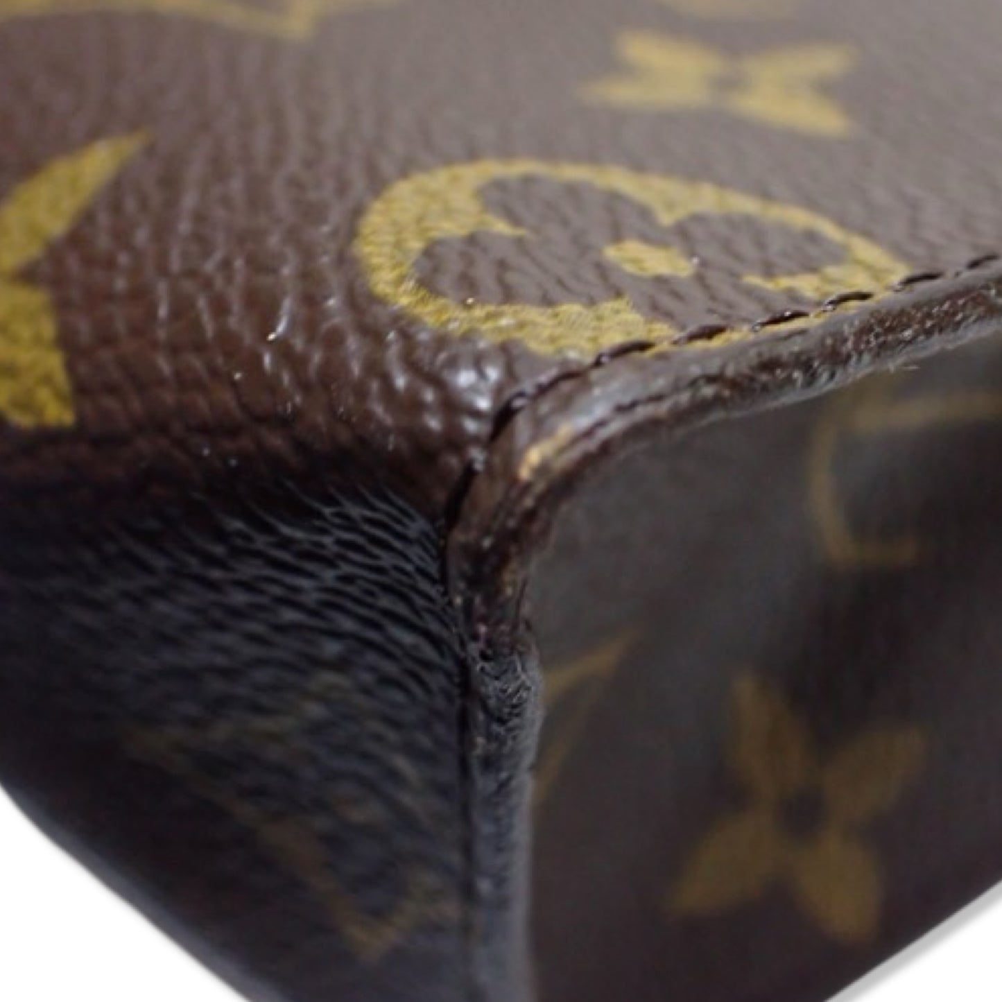 Pre-Owned Louis Vuitton Monogram Canvas Pochette Toilette 26 - LV1450