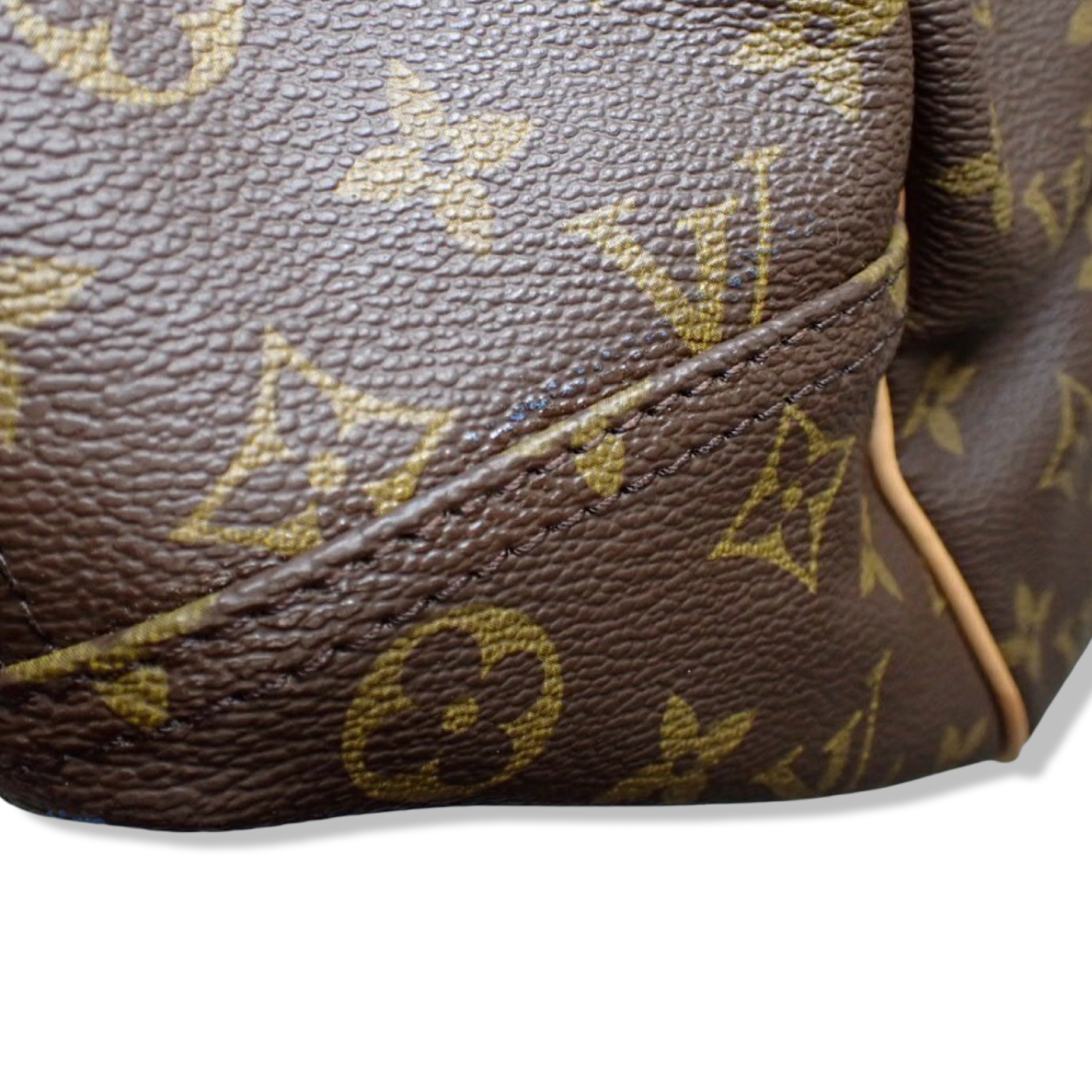 Pre-Owned Louis Vuitton Monogram Canvas Evasion Travel Bag - LV2046