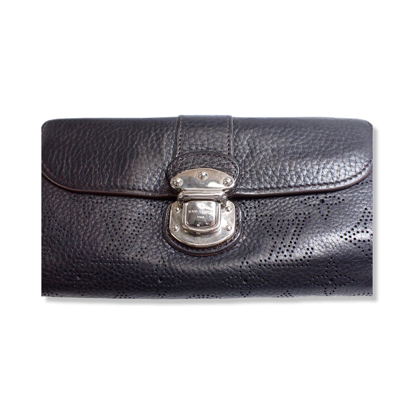Pre-Owned Louis Vuitton Monogram Mahina Leather Long Wallet - LV1764