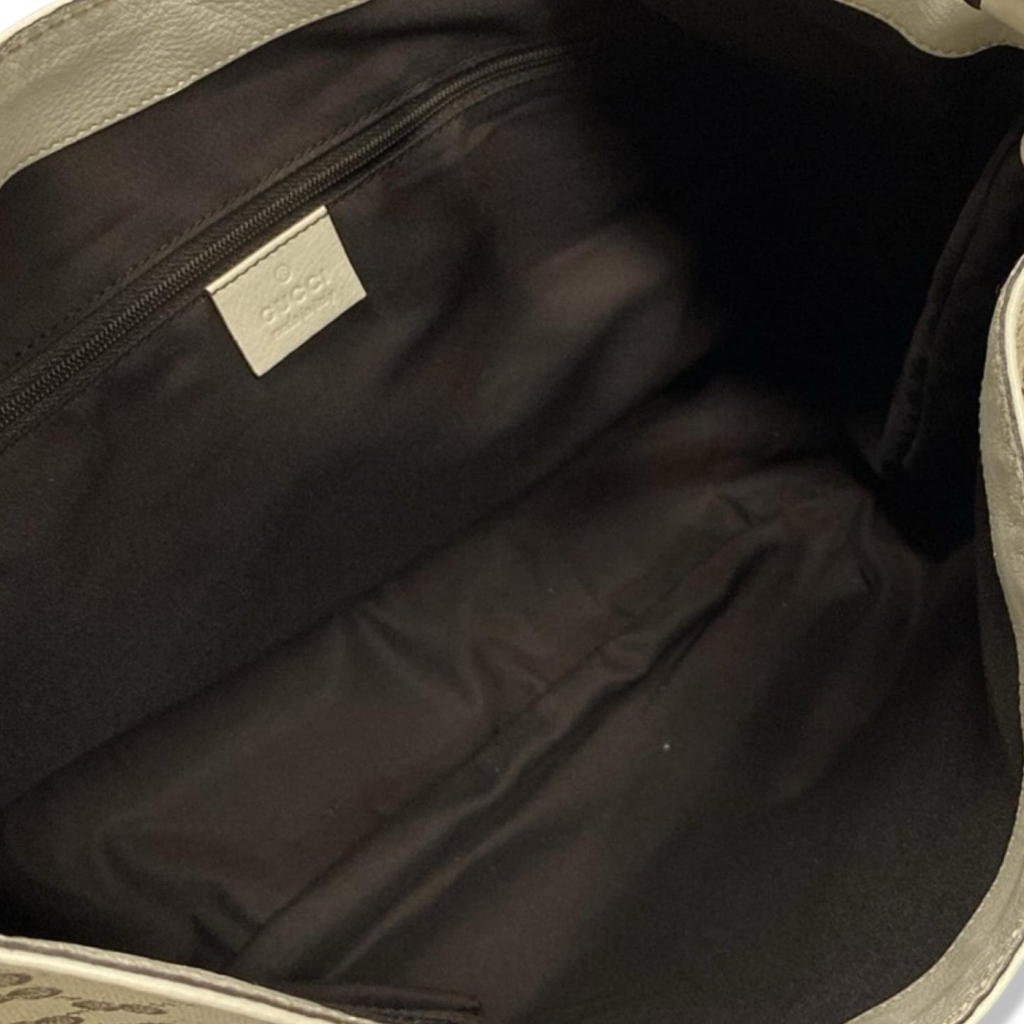 Pre-Owned Gucci Canvas Shoulder Bag - G1082