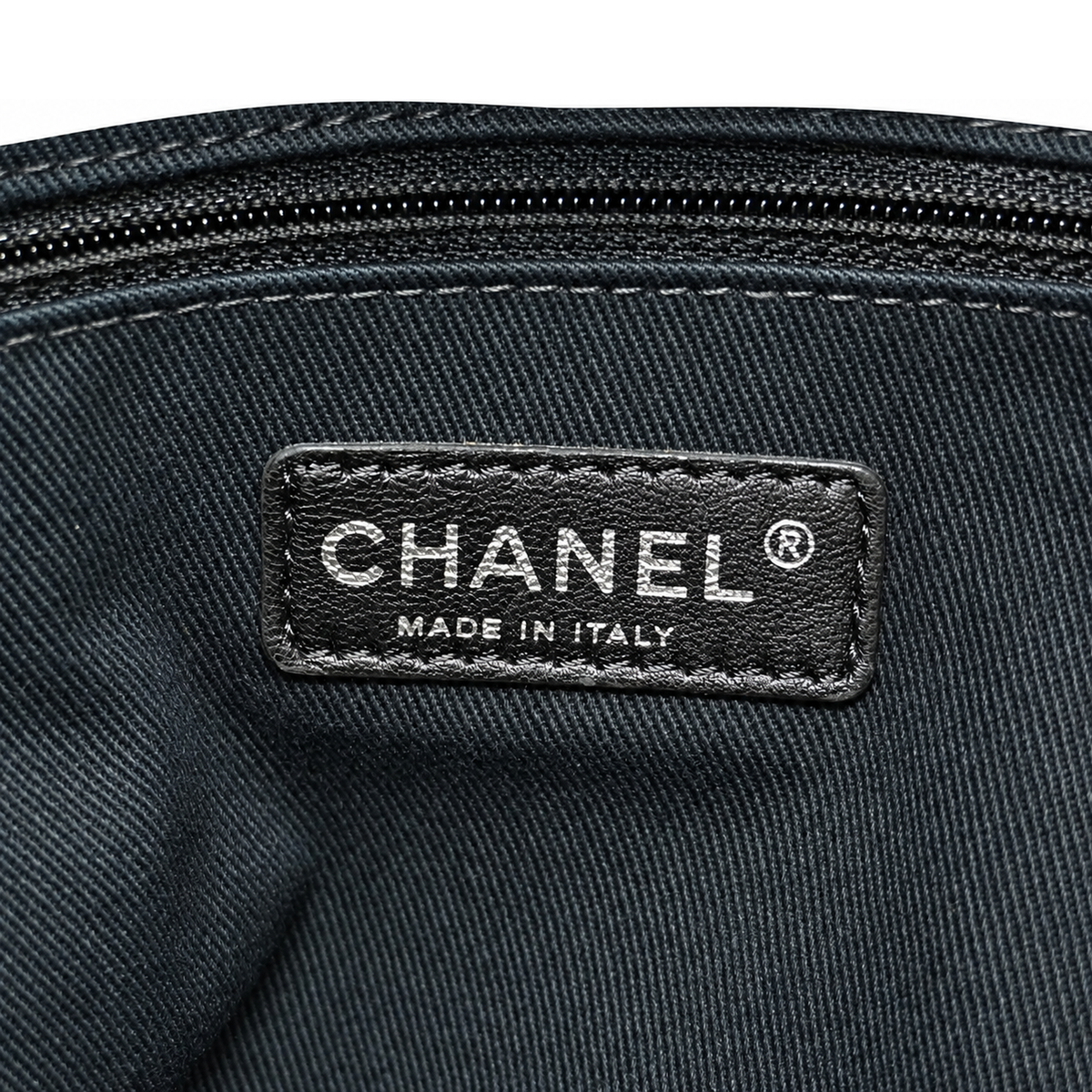 Pre-Owned Chanel Deauville Chain Tote Beige Canvas - CH1068