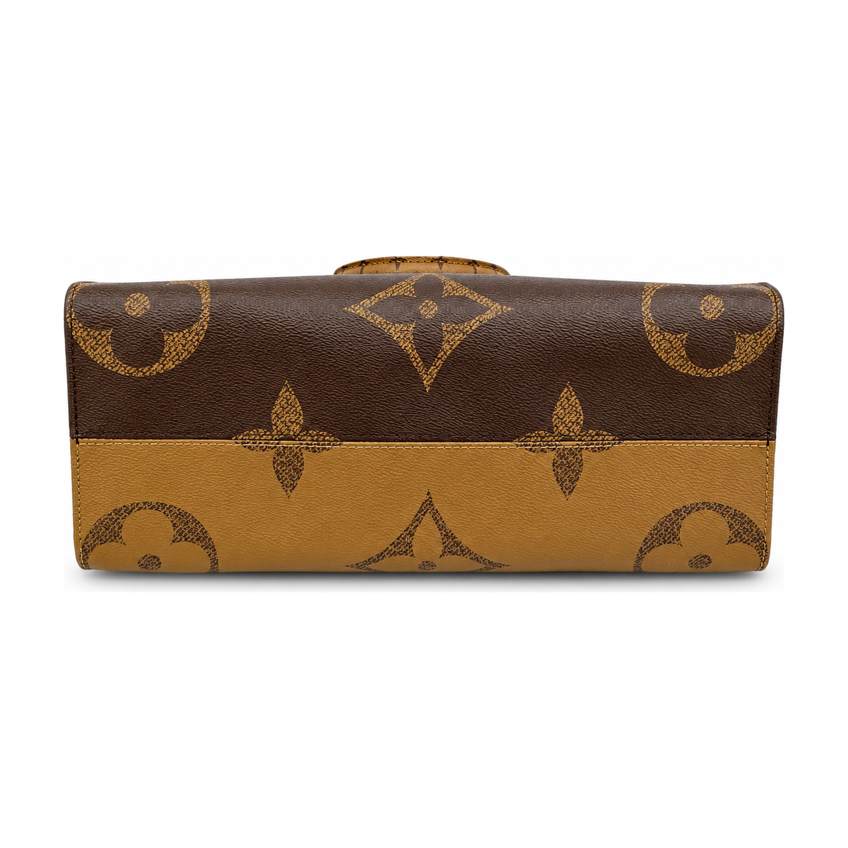 Pre-Owned Louis Vuitton Monogram Giant Reverse OnTheGo MM - LV2123