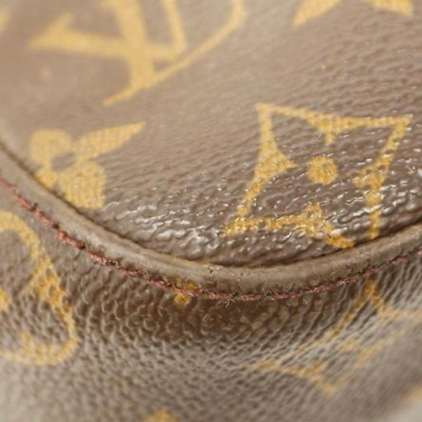 Pre-Owned Louis Vuitton Monogram Canvas Looping GM - LV1476