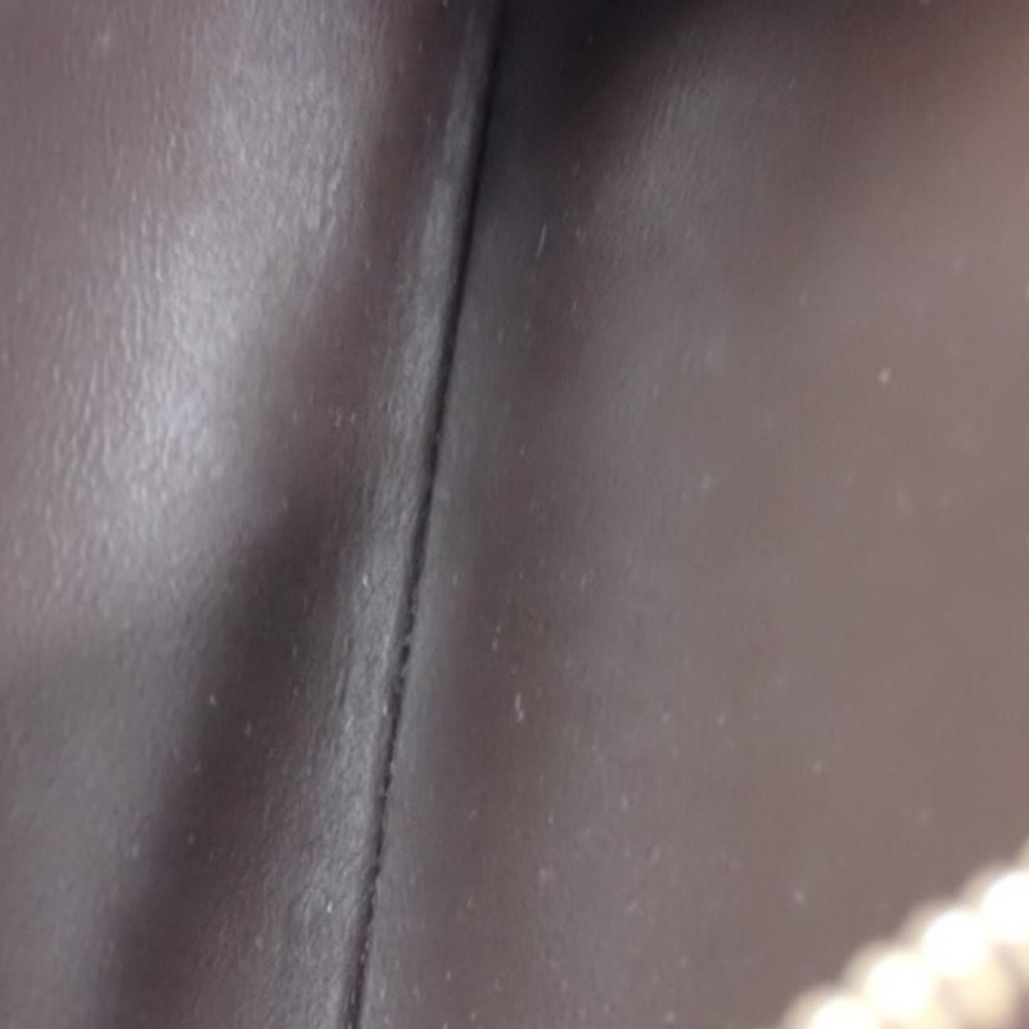 Pre-Owned Louis Vuitton Damier Ebene Canvas Zippy Wallet - LV1589