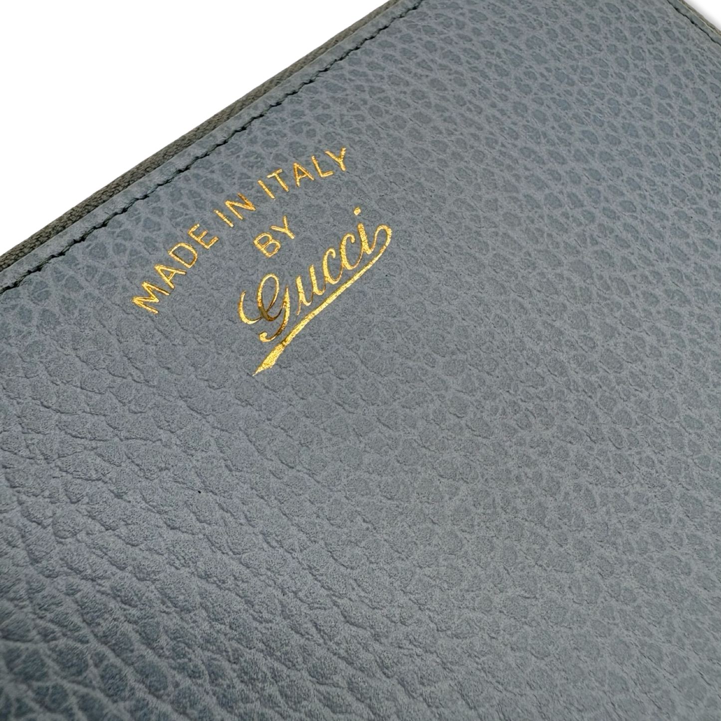 Pre-Owned Gucci Leather Zip Around Blue Wallet - G1188