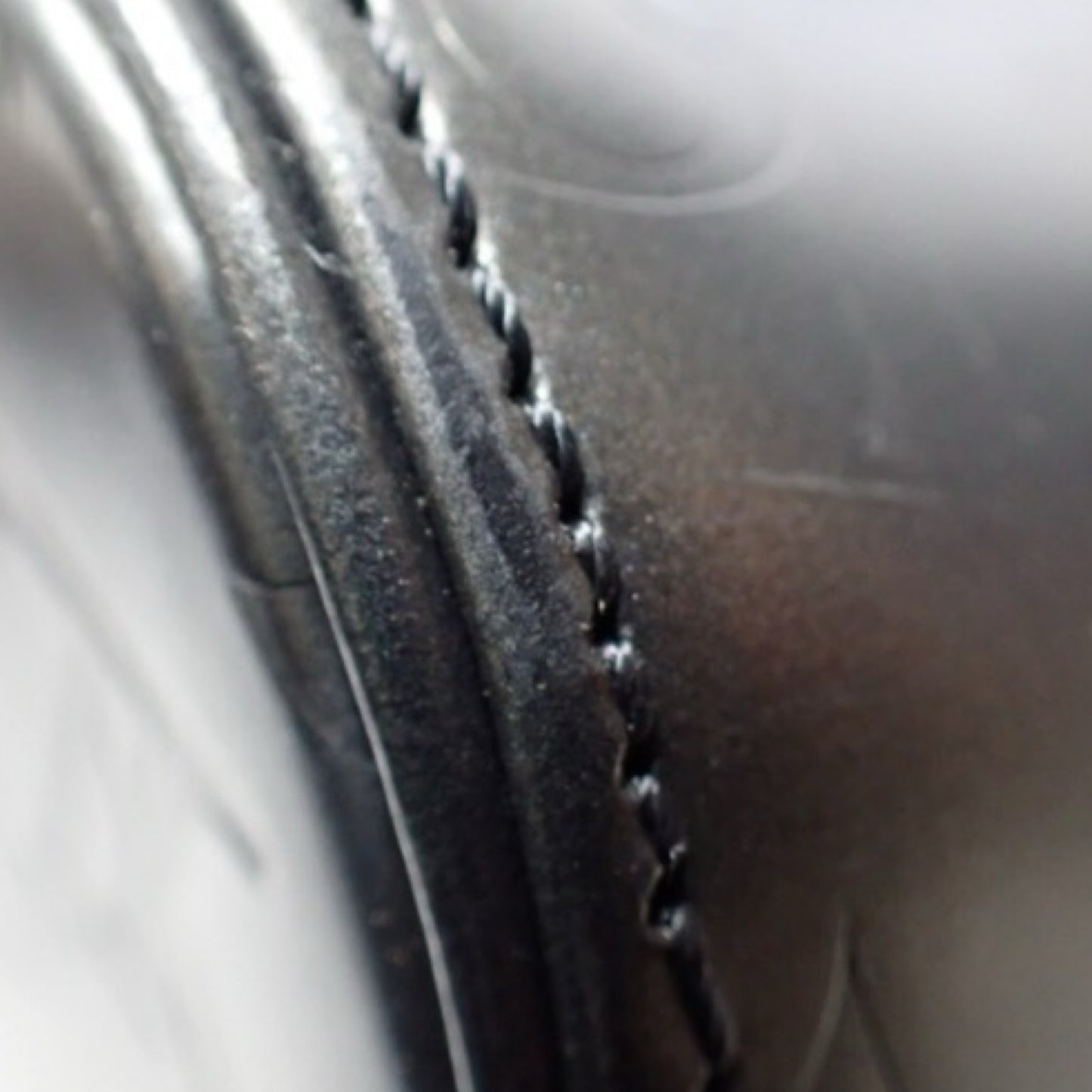 Pre-Owned Louis Vuitton Monogram Mat Vernis Leather Stockton Shoulder Bag - LV1582