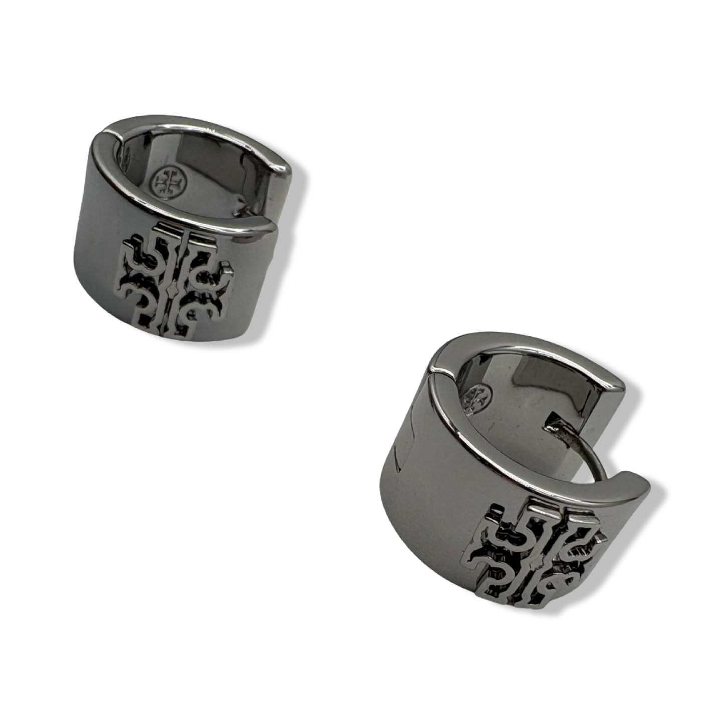 Pre-Owned Tory Burch Women's Britten Huggie Small & Wide Hoop with Double T Logo (Silver - 022) - B0B1LHDC5L