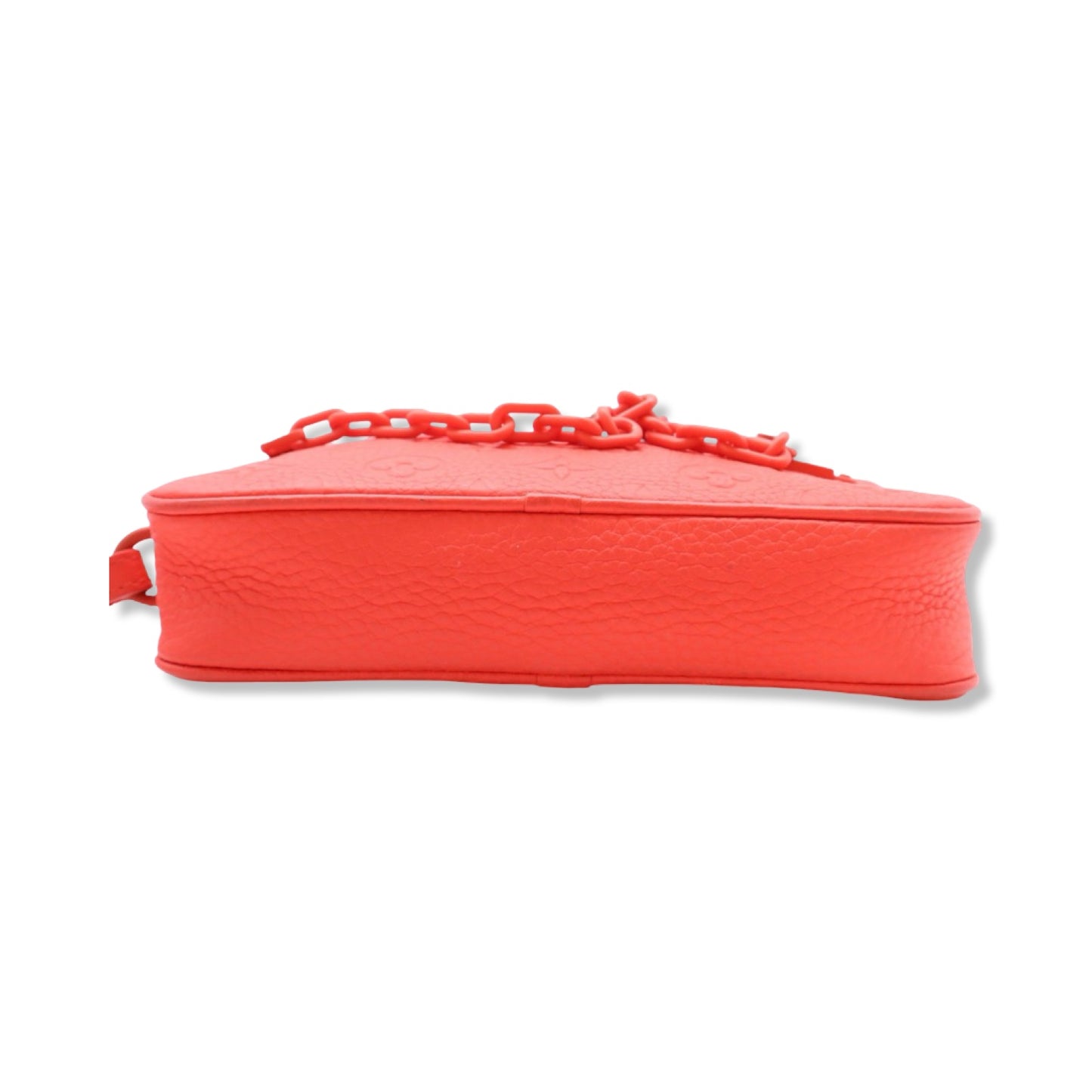 Pre-Owned Louis Vuitton Leather Pochette Volga - LV1443