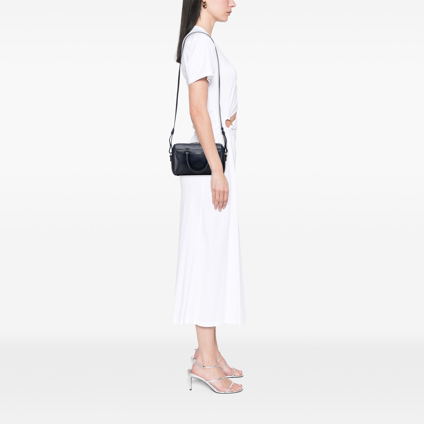 Pre-Owned Saint Laurent Calfskin Leather Baby Duffle Crossbody Bag - YSL1016