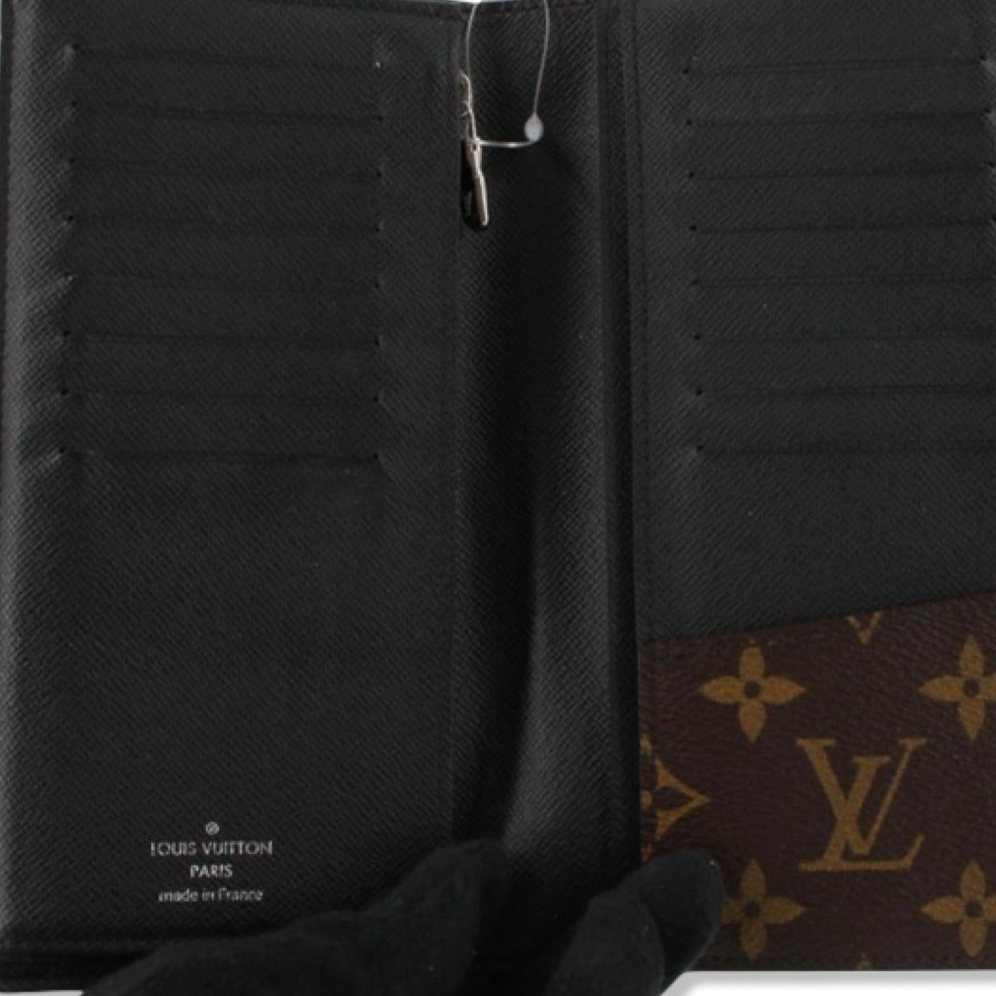 Pre-Owned Louis Vuitton Macassar Monogram Brazza Wallet - LV1524