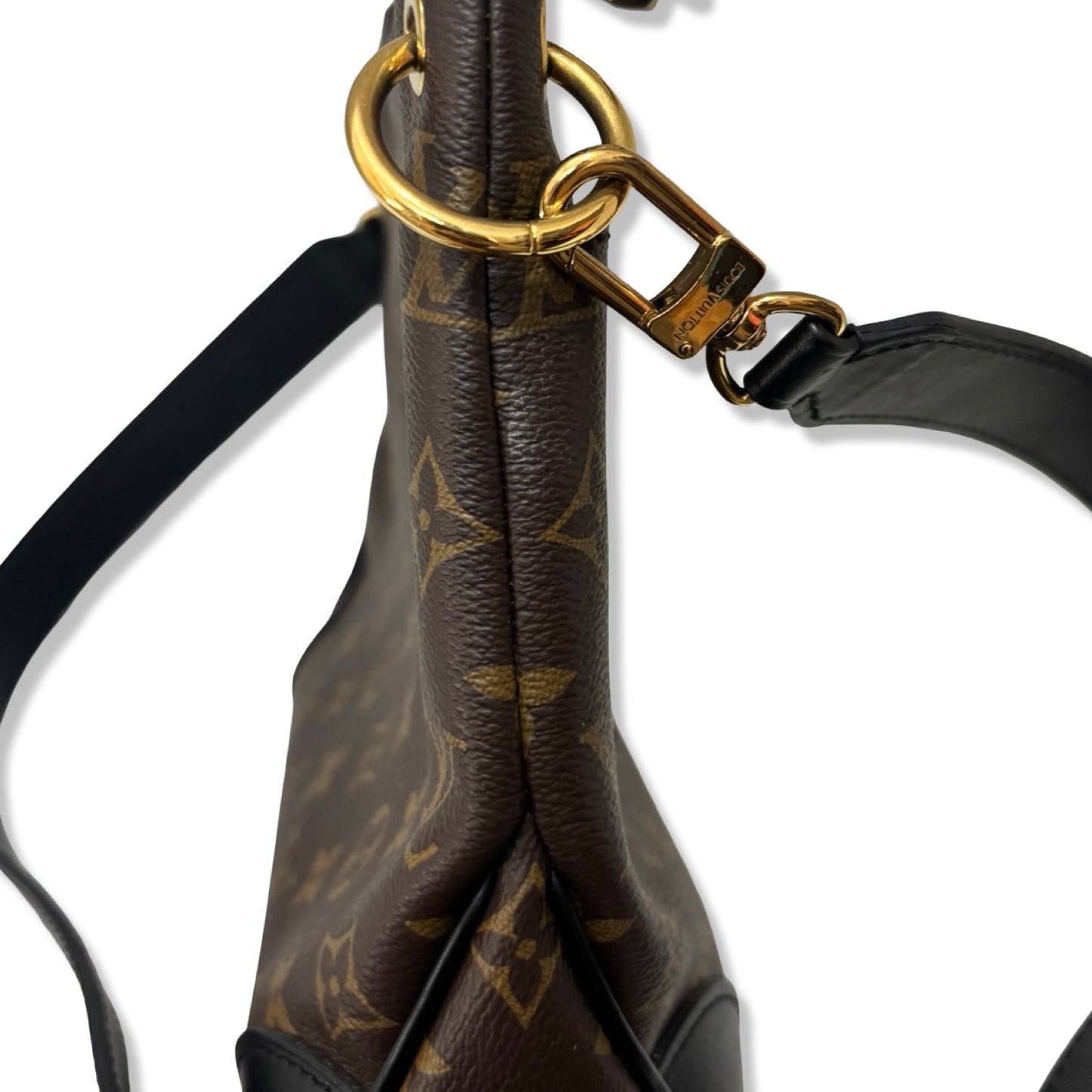 Pre-Owned Louis Vuitton Monogram Odeon (New Model) MM Crossbody - LV1284