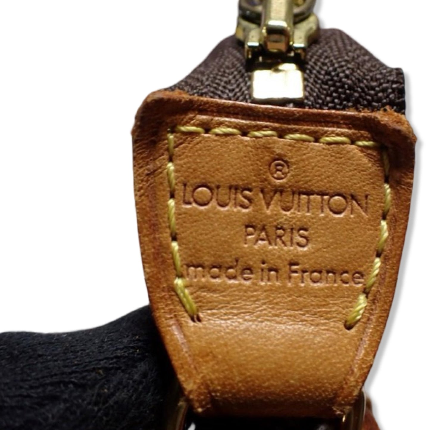 Pre-Owned Louis Vuitton Monogram Canvas Pochette Accessories - LV1436