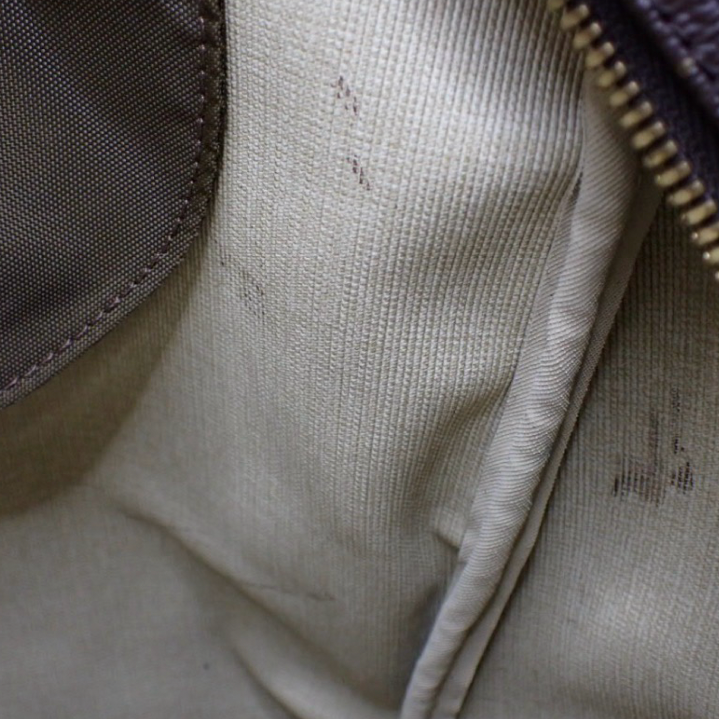 Pre-Owned Louis Vuitton Monogram Canvas Evasion Travel Bag - LV2046