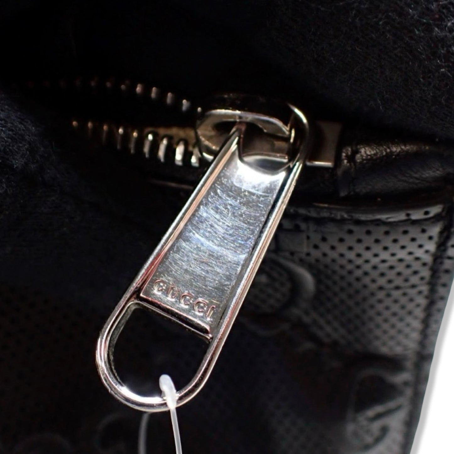 Pre-Owned Gucci Leather Pouch/Wristlet - G1194