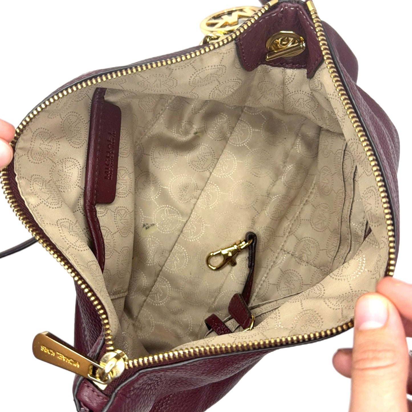 Pre-Owned Michael Kors Leather Burgundy Crossbody Bag - MK1004