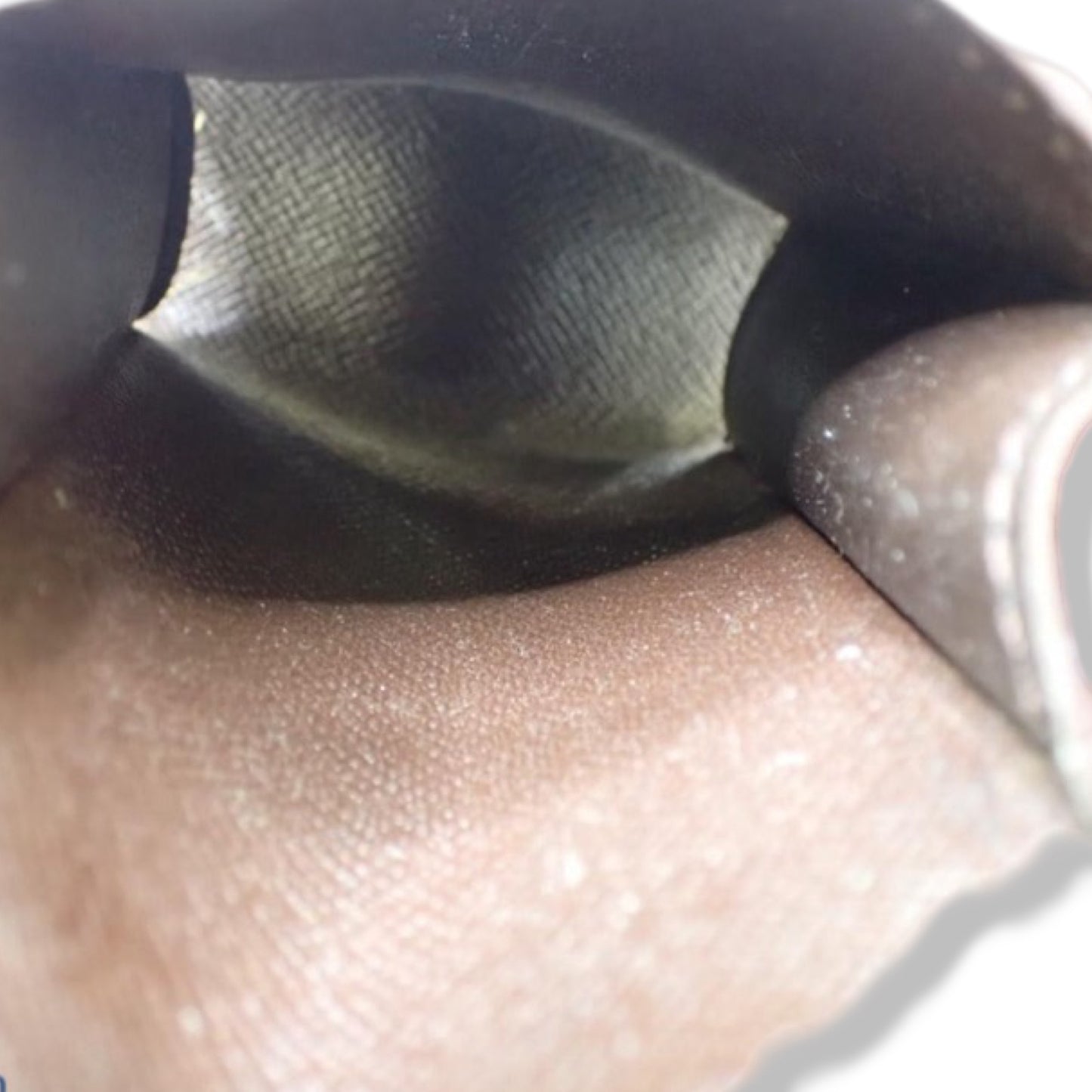 Pre-Owned Louis Vuitton Damier Ebene Canvas Mini Pouch - LV1526